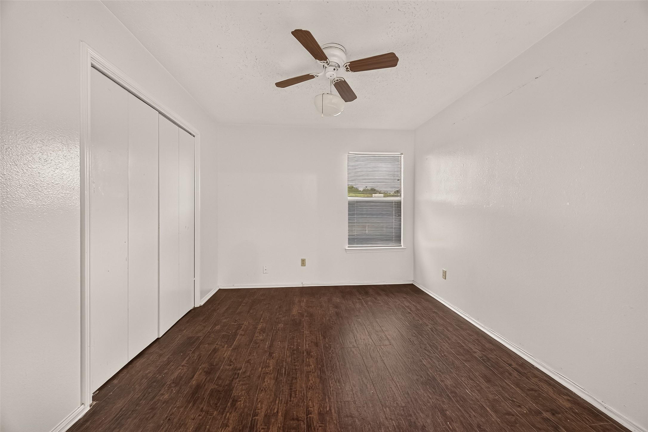 810 Derby Lane Property Photo 15