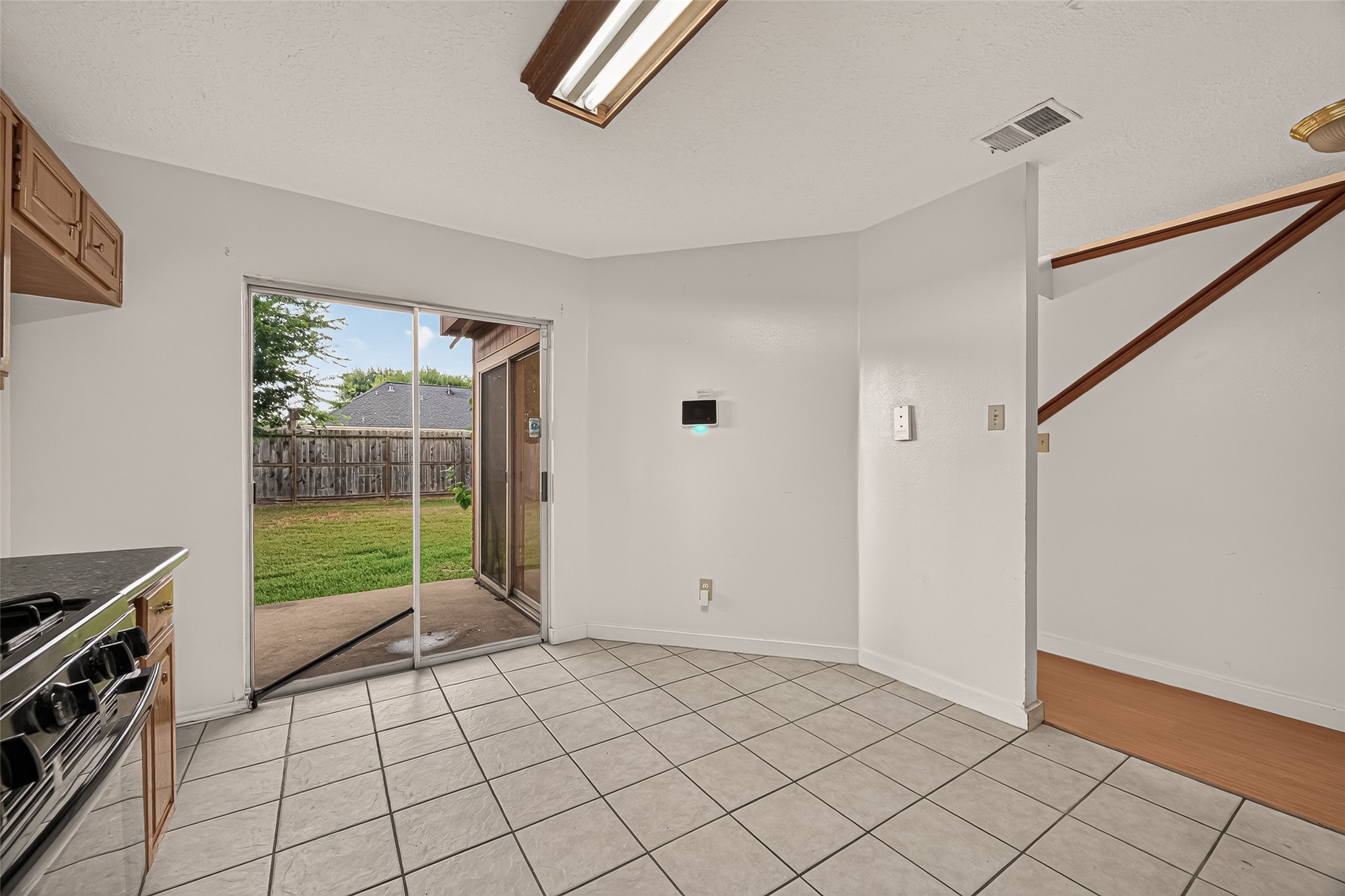 810 Derby Lane Property Photo 24