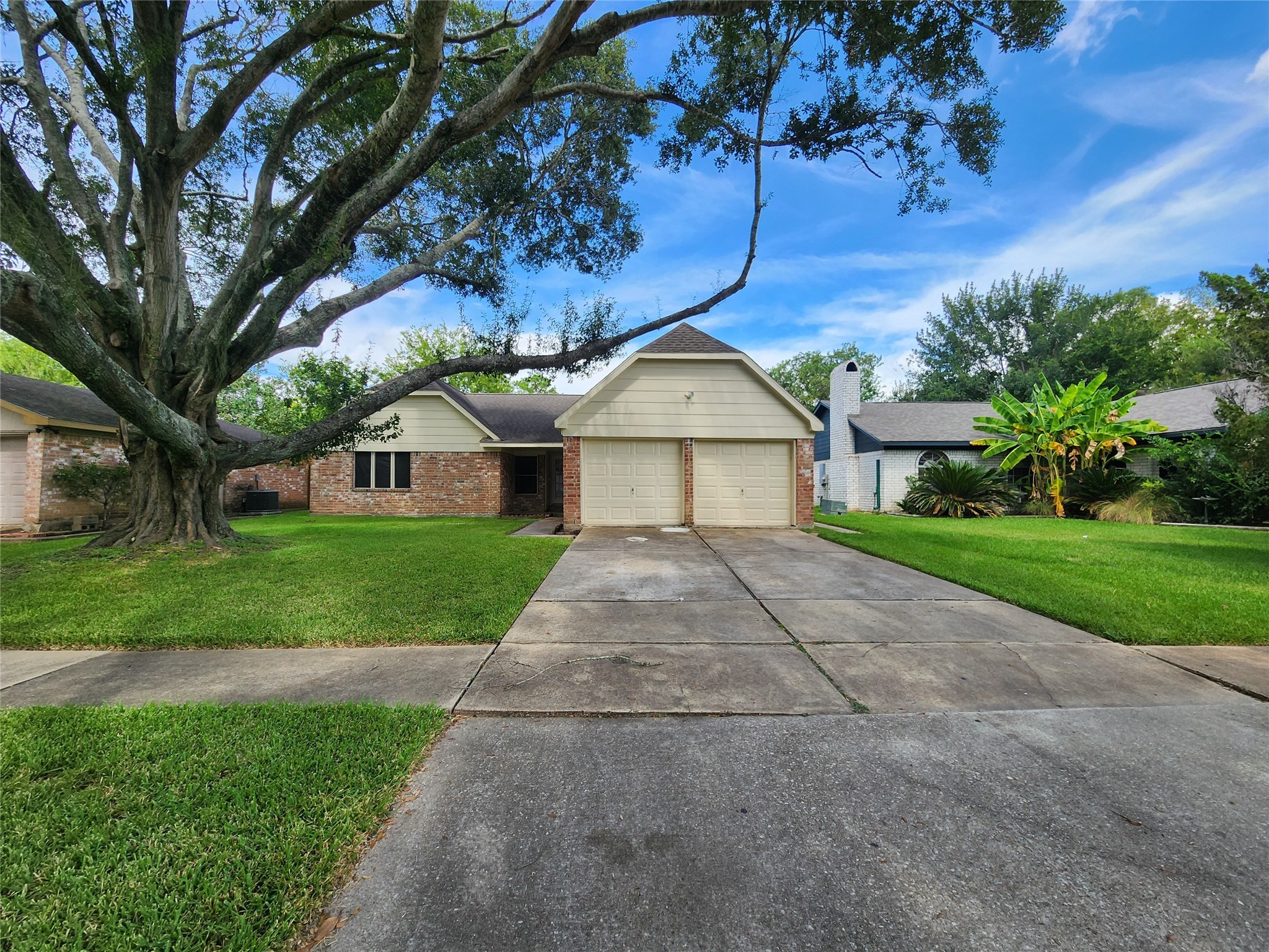 2314 Stillmeadow Drive Property Photo 2
