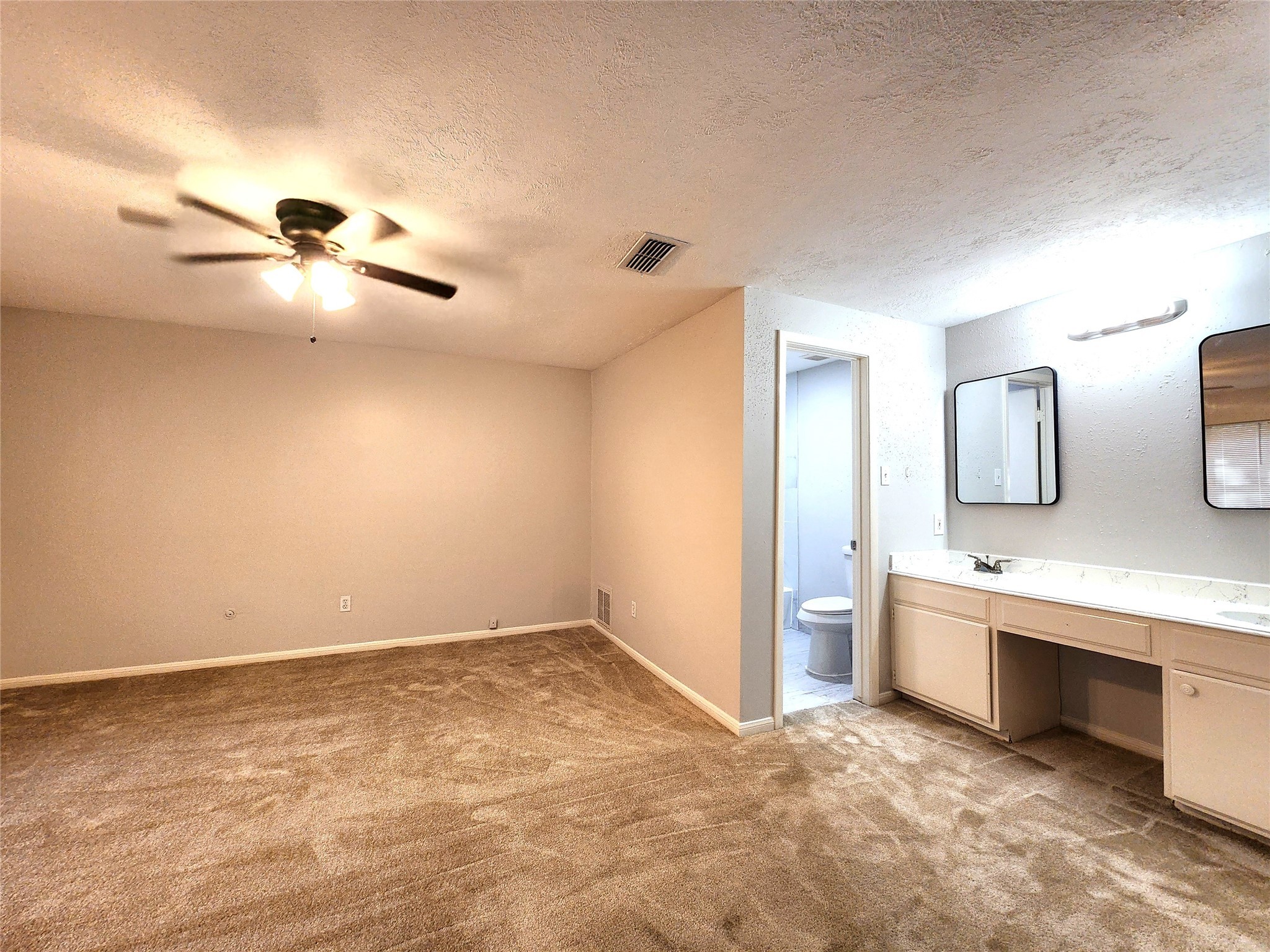 2314 Stillmeadow Drive Property Photo 10