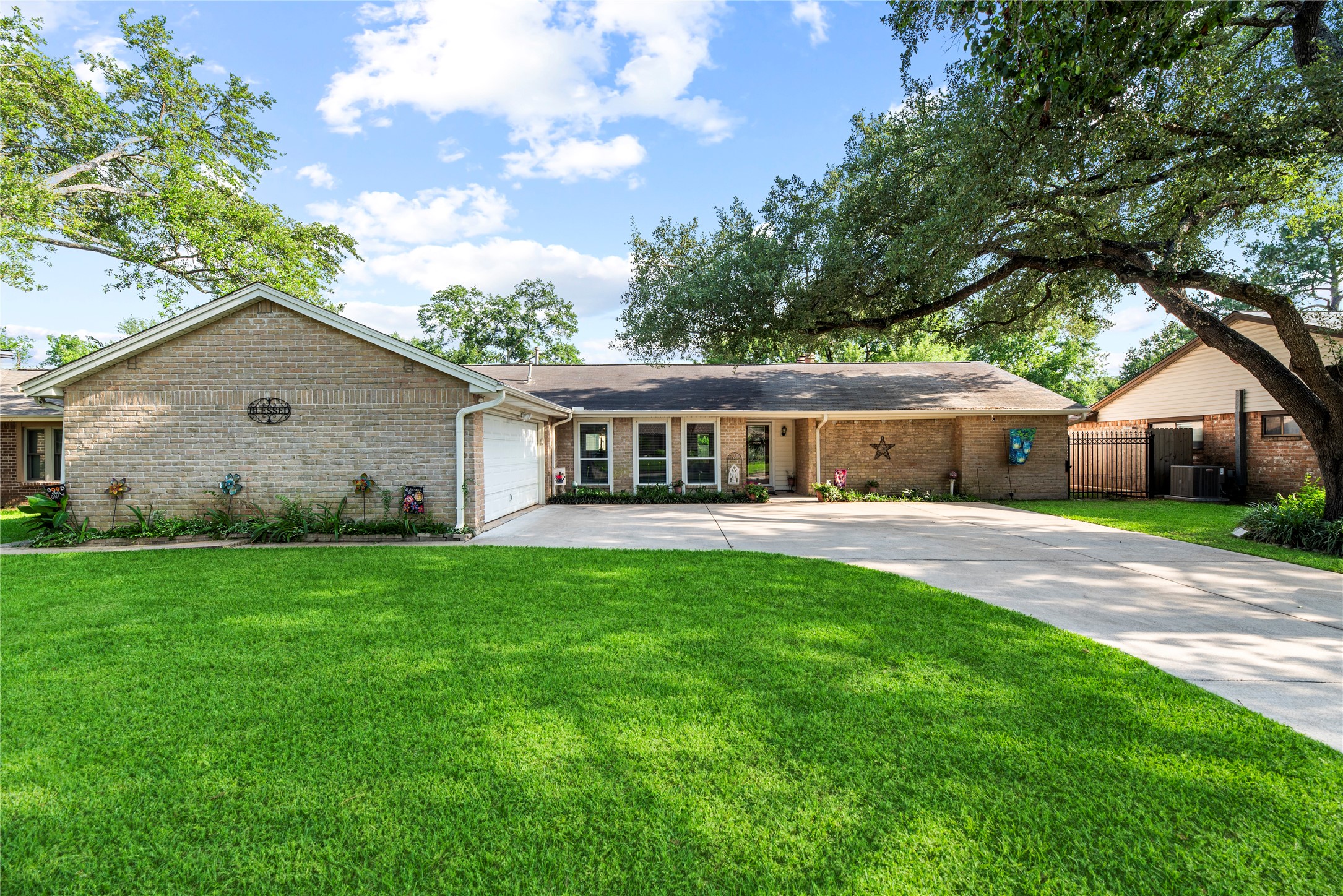 12315 Aste Lane Property Photo