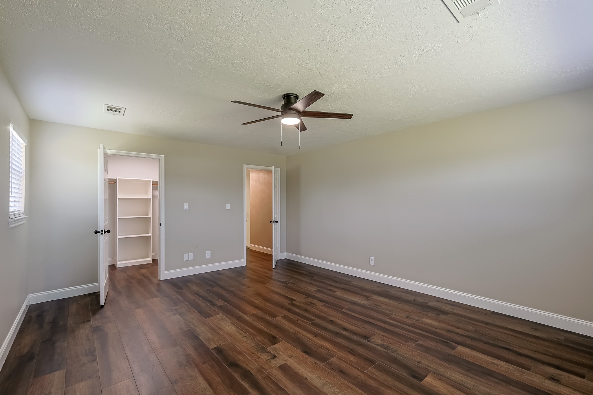 1066 Tafelski Road Property Photo 36
