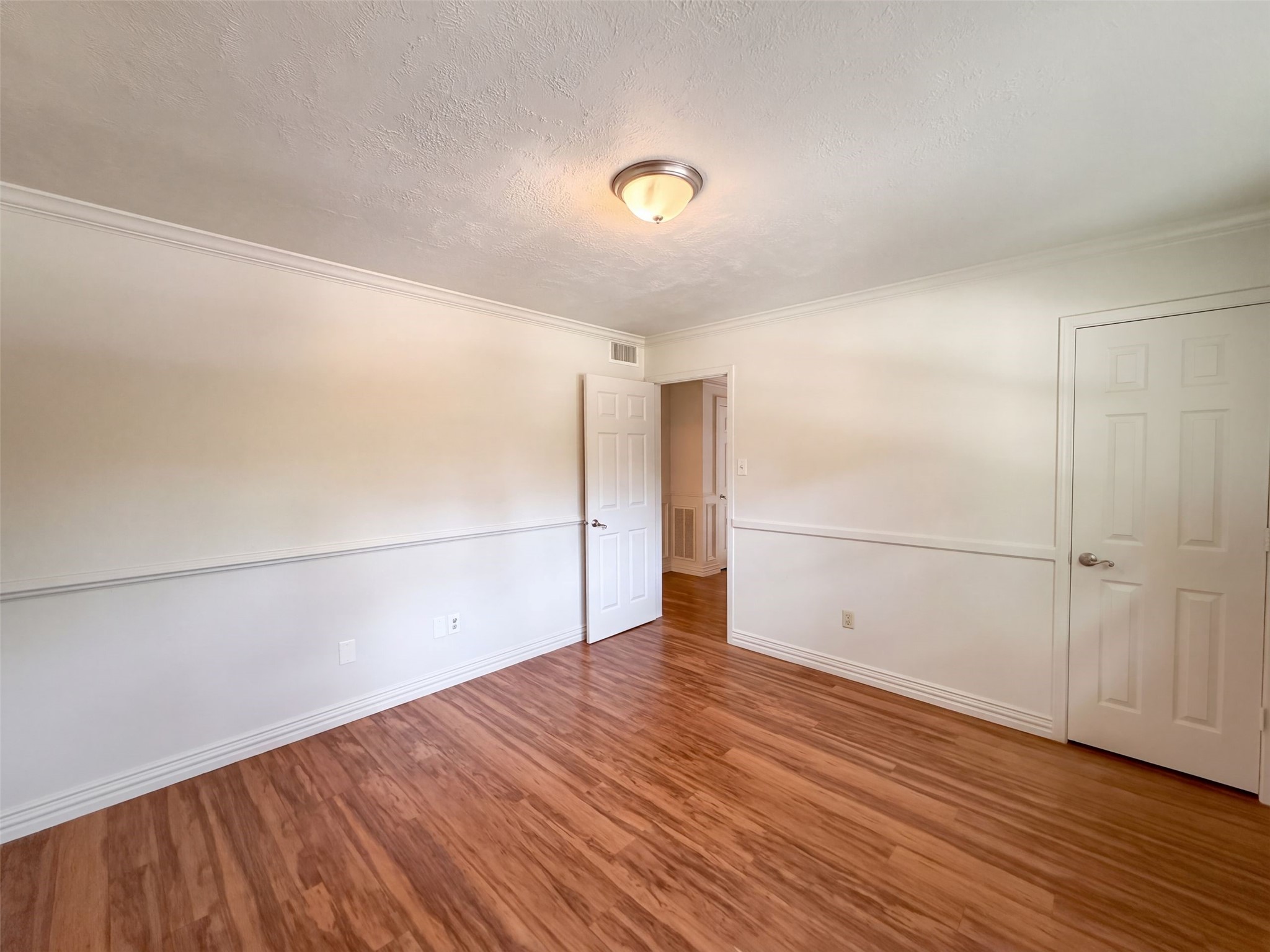 3147 Glade Springs Drive Property Photo 11