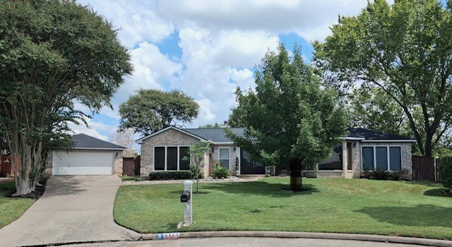 5425 Lazy Court Property Photo 1