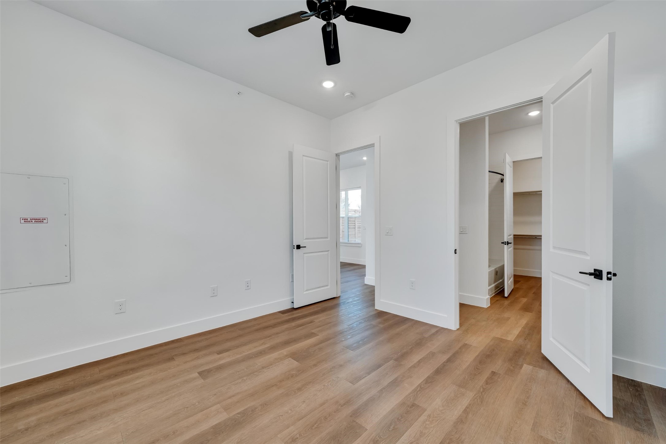 1601-524 Mustang Drive Property Photo 13