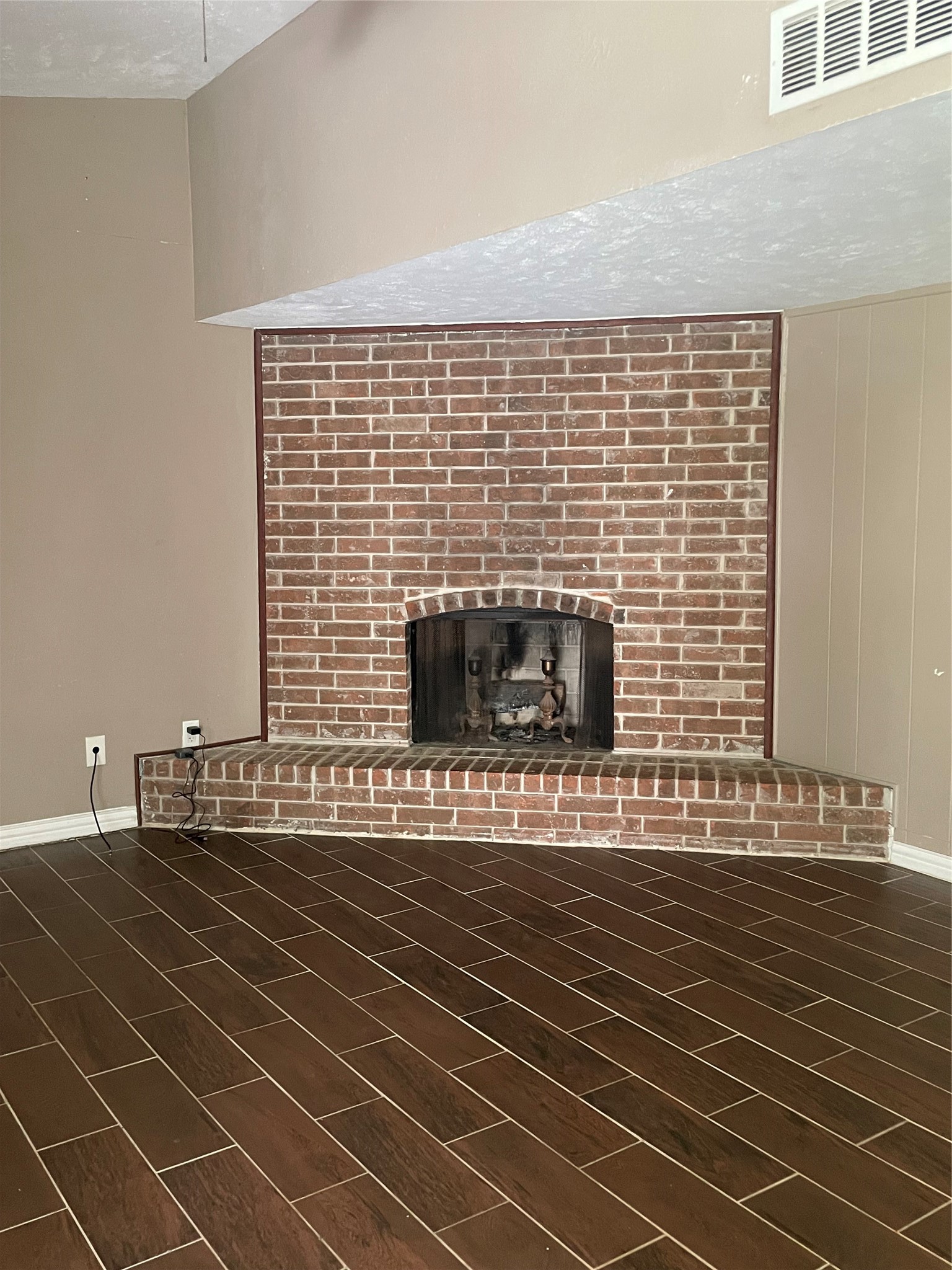 2242 Stillmeadow Drive Property Photo 3
