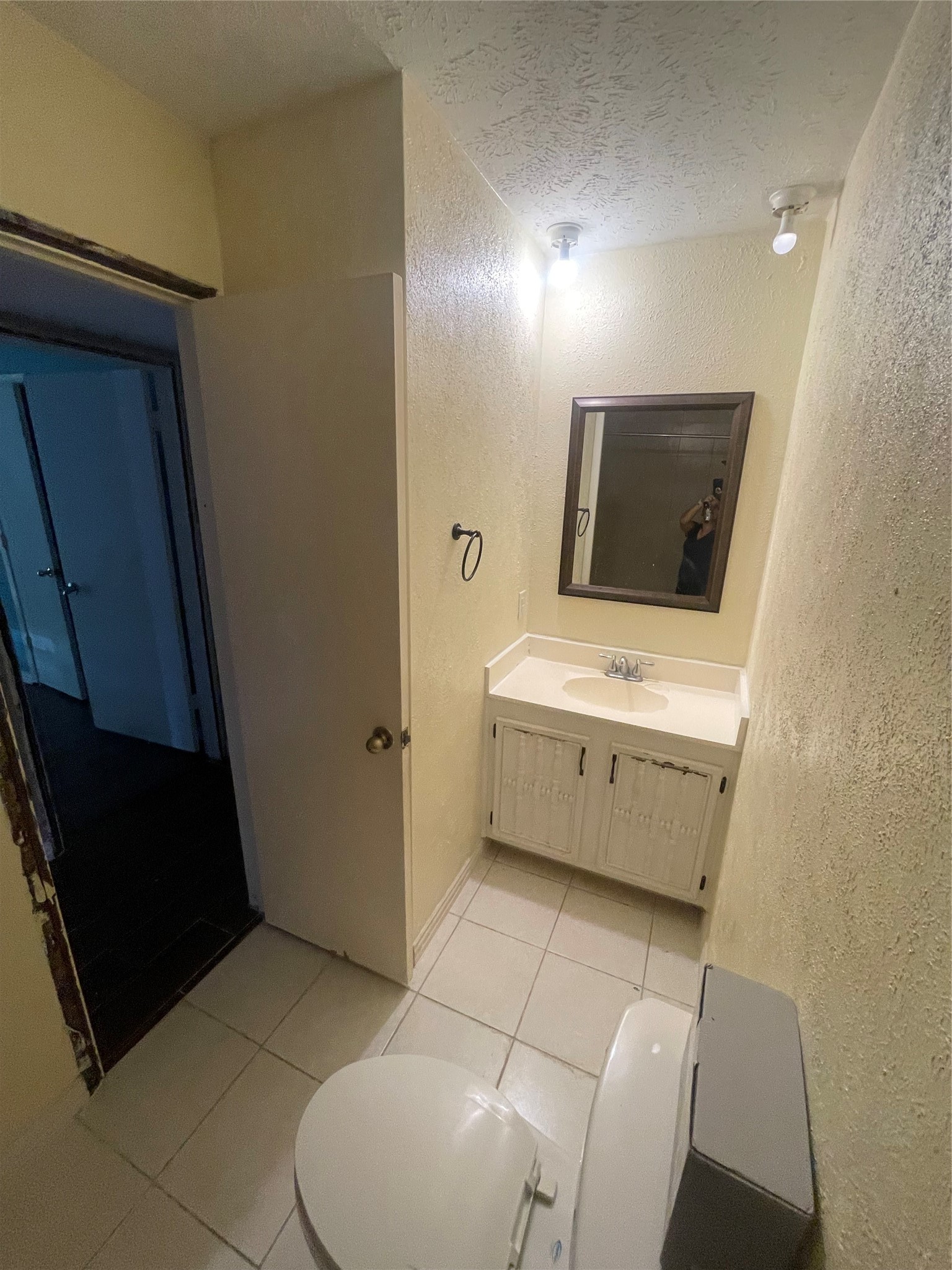 2242 Stillmeadow Drive Property Photo 4