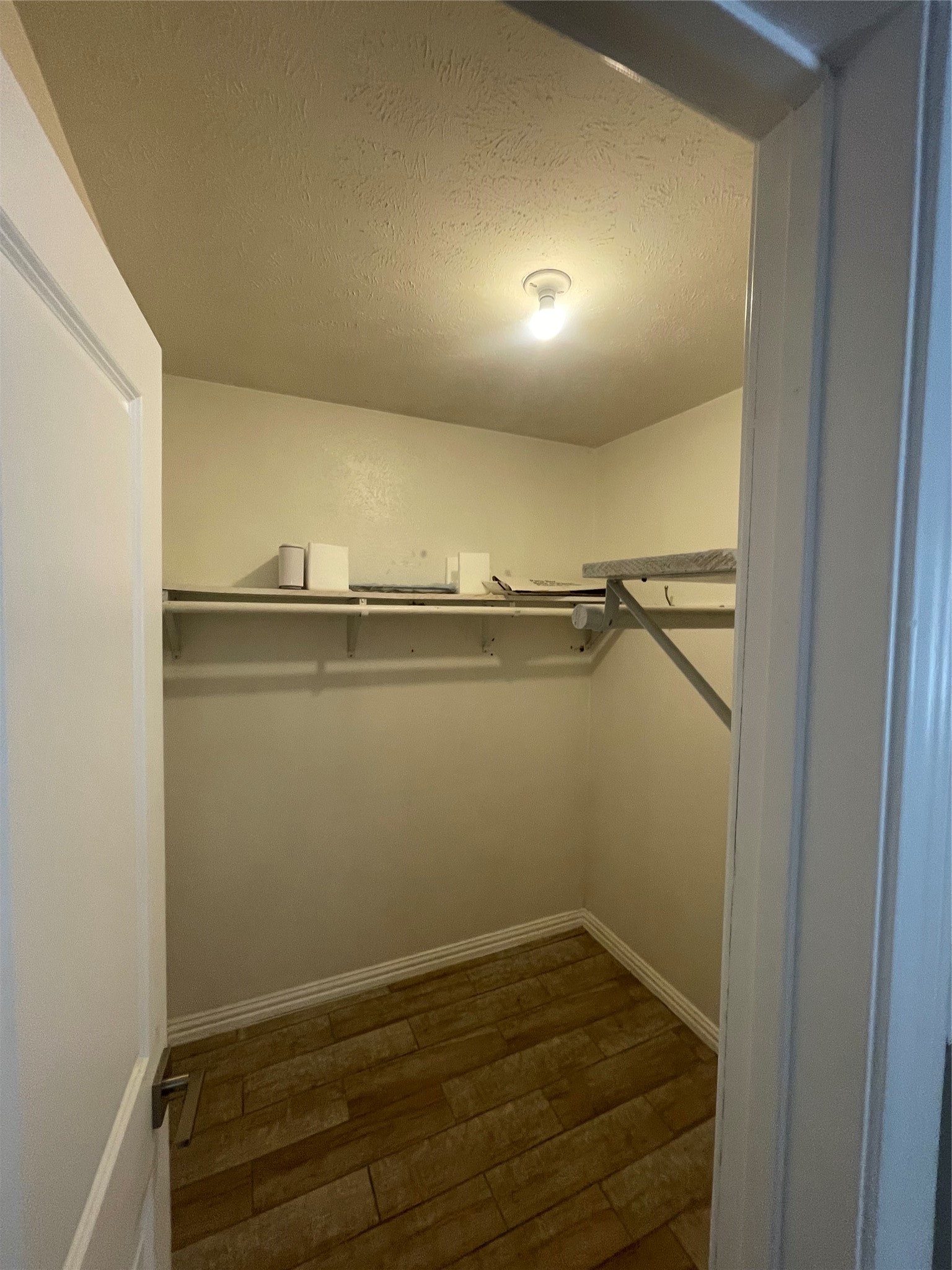 2242 Stillmeadow Drive Property Photo 6