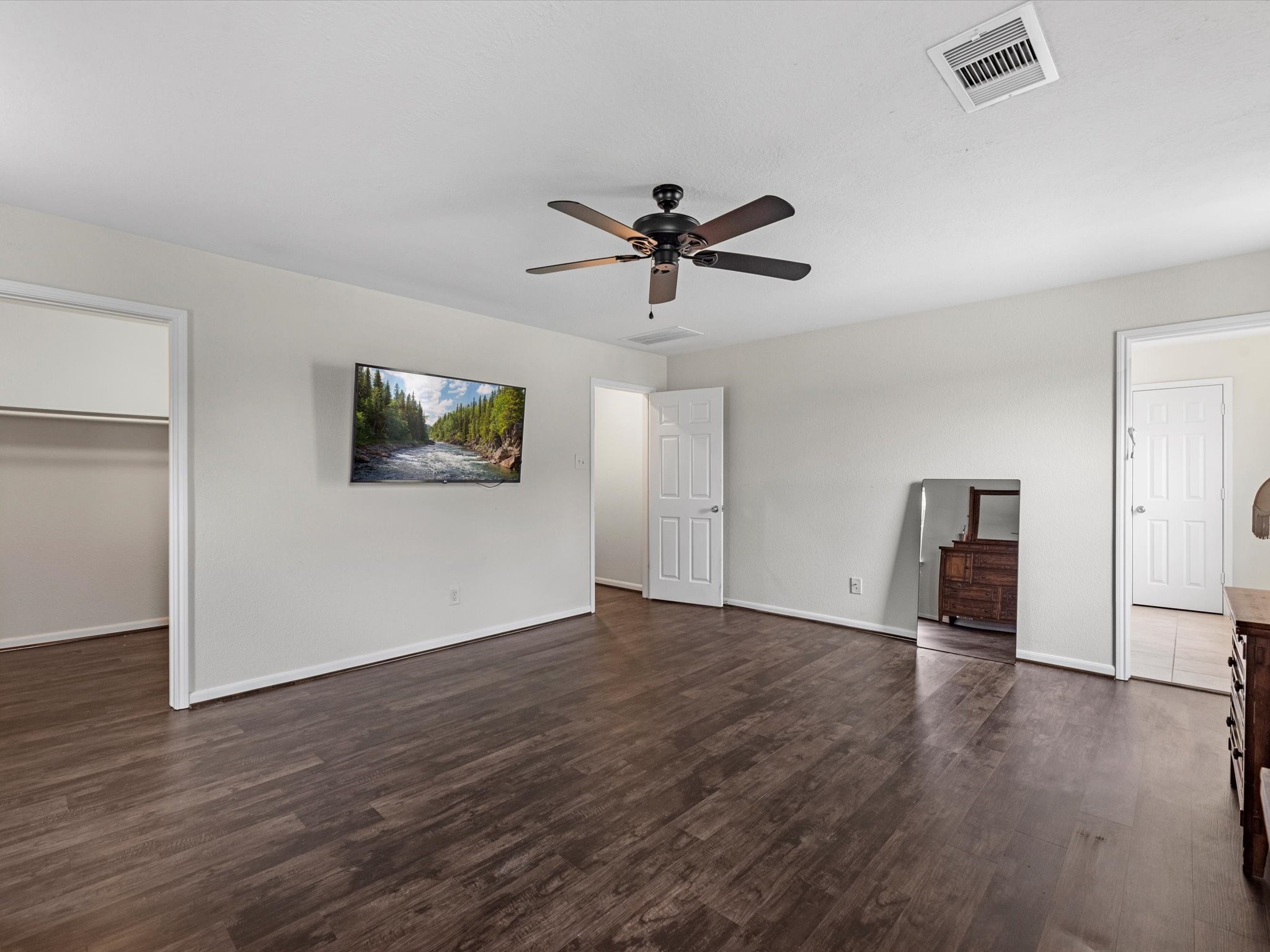 14203 Broad Cypress Court Property Photo 13
