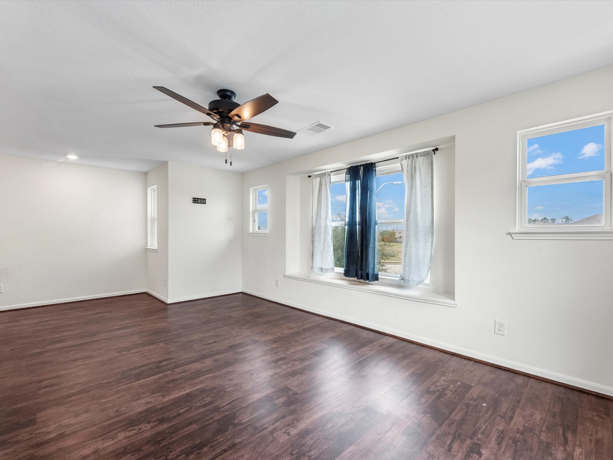 14203 Broad Cypress Court Property Photo 16