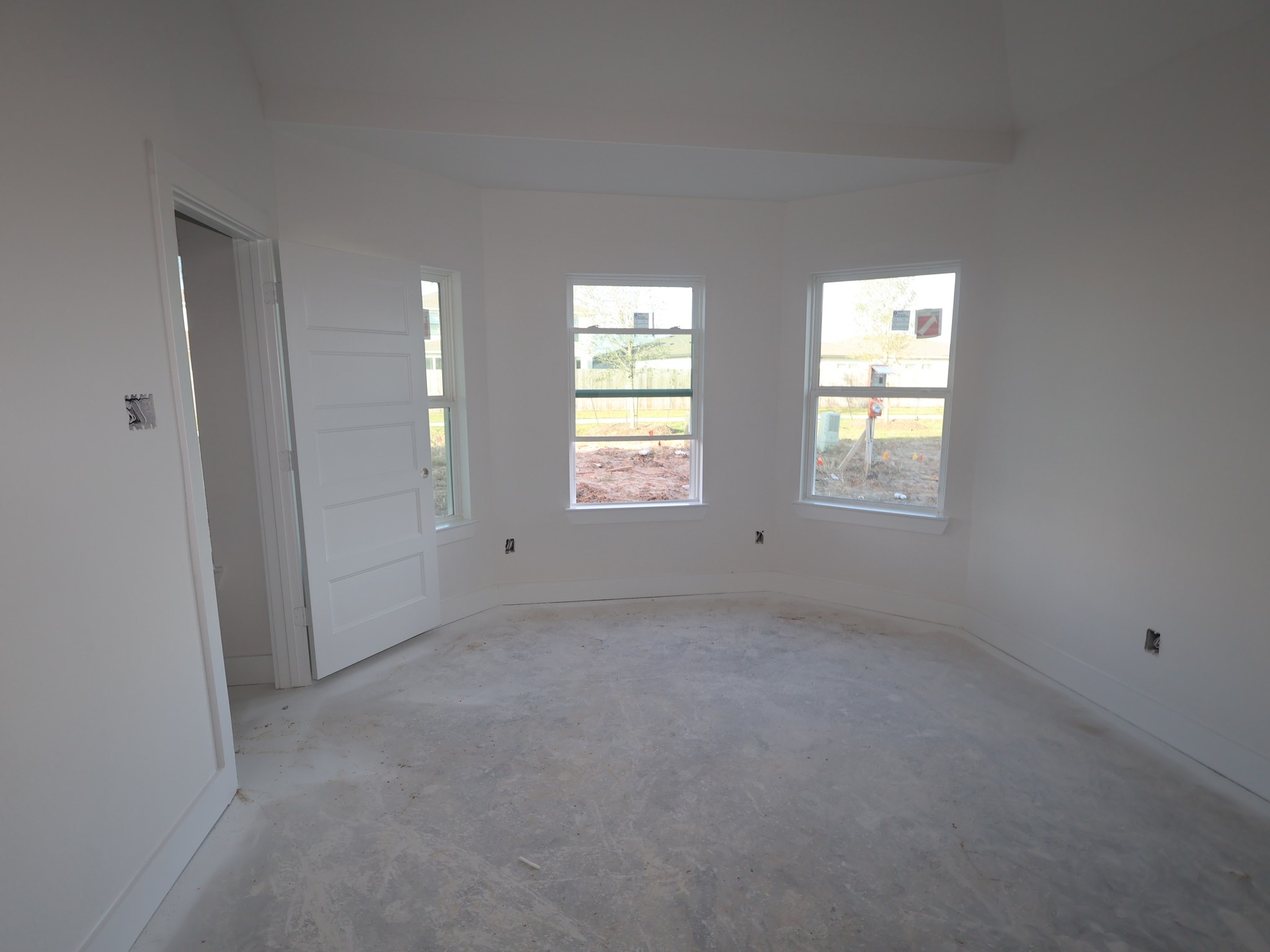 1903 Sleeping Hills Drive Property Photo 6