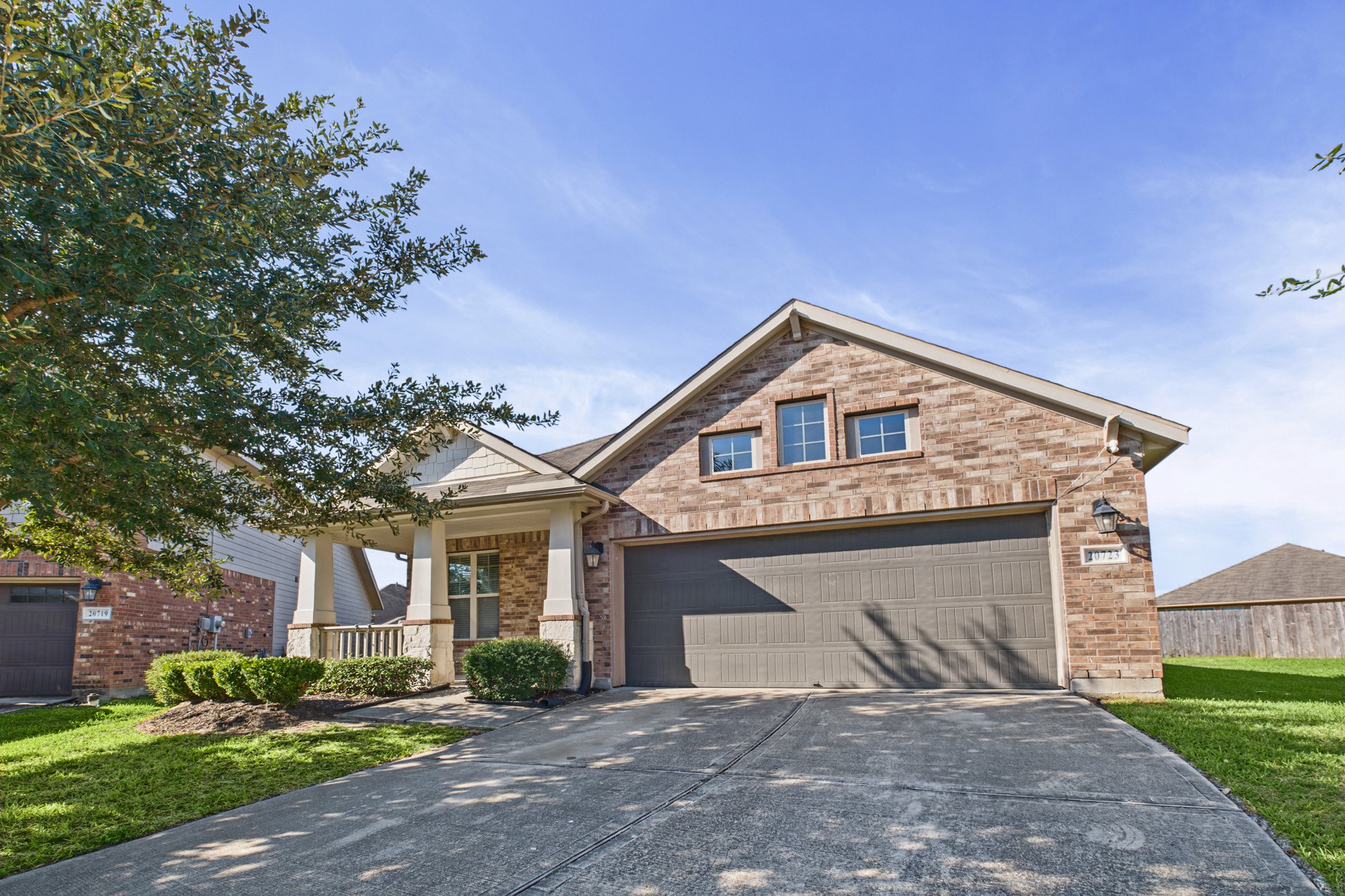 20723 Waterfall Rain Court Property Photo 1