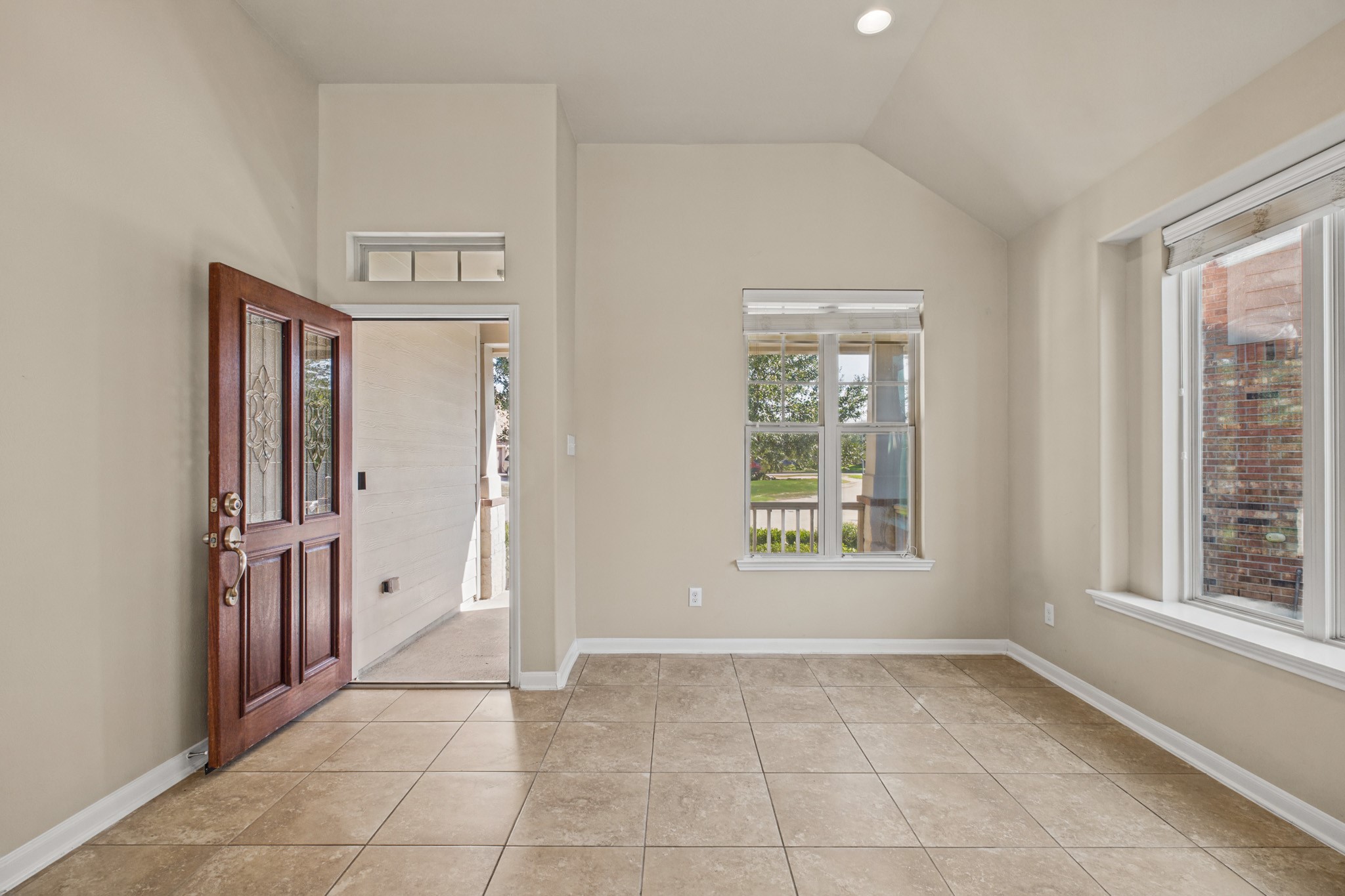 20723 Waterfall Rain Court Property Photo 7