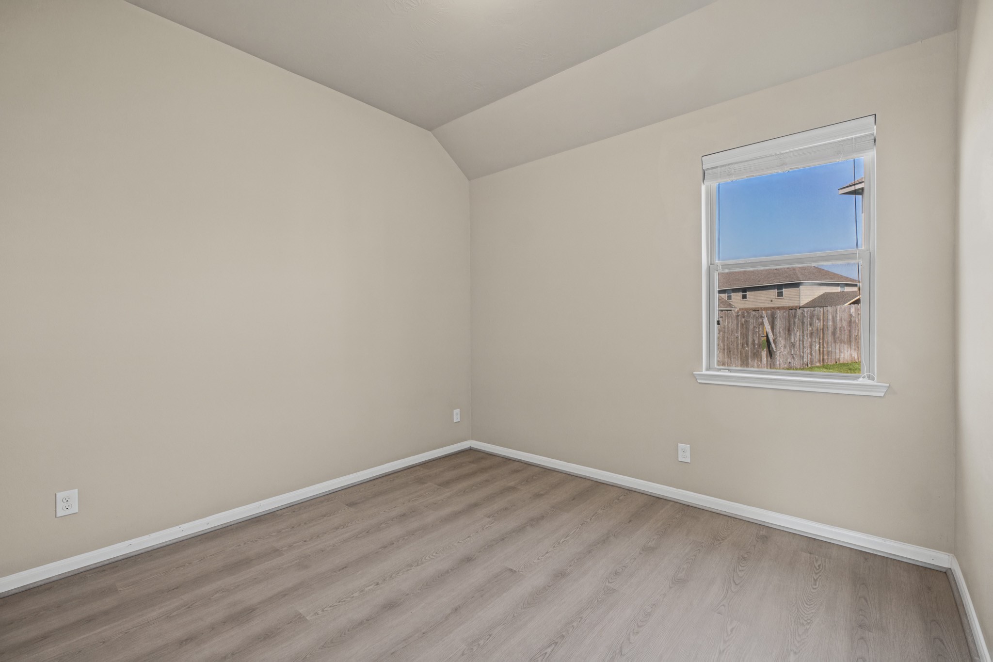 20723 Waterfall Rain Court Property Photo 18