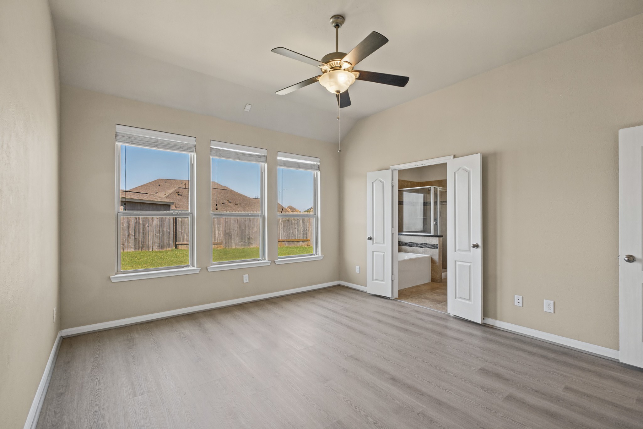 20723 Waterfall Rain Court Property Photo 26