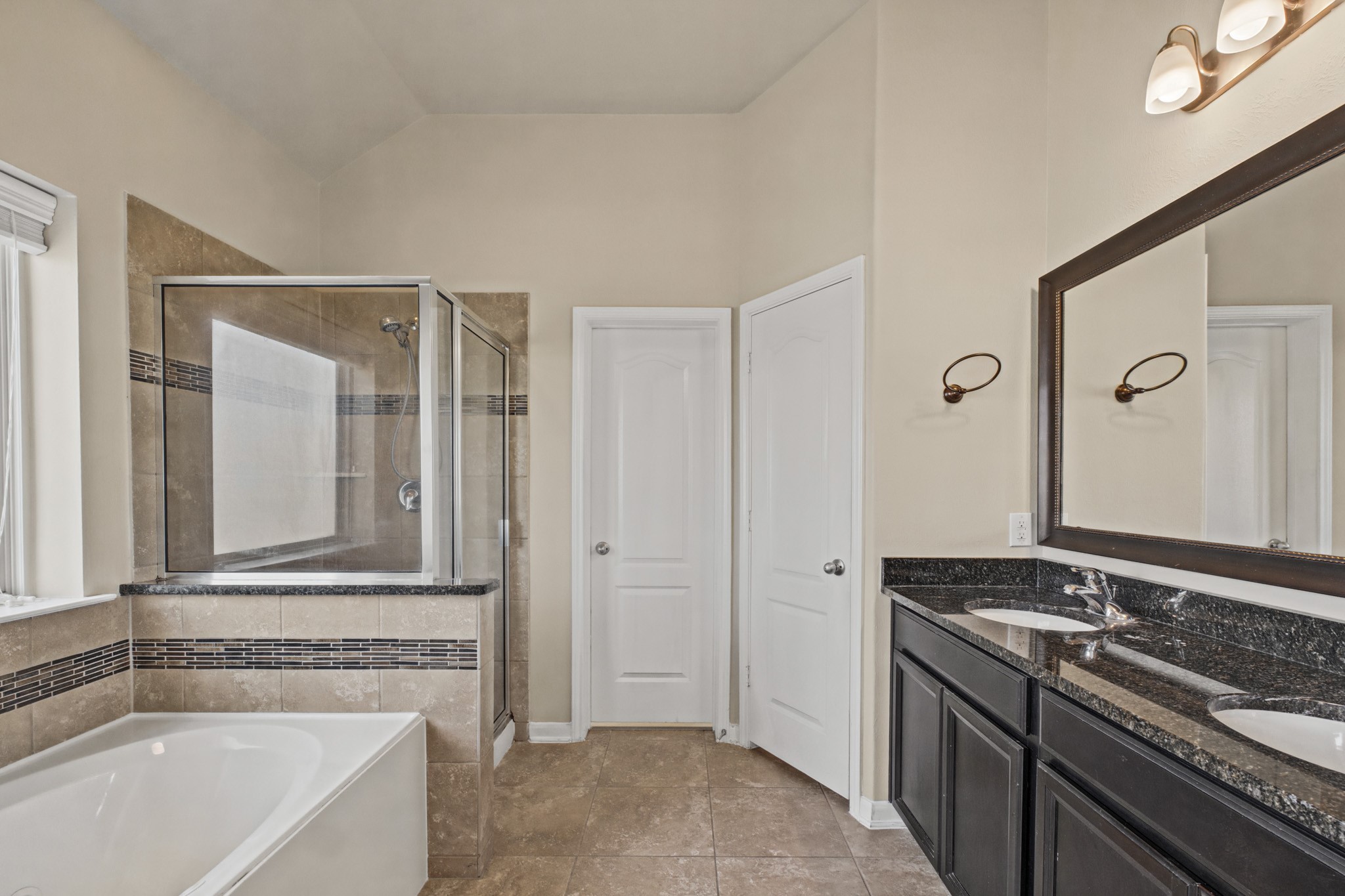 20723 Waterfall Rain Court Property Photo 27