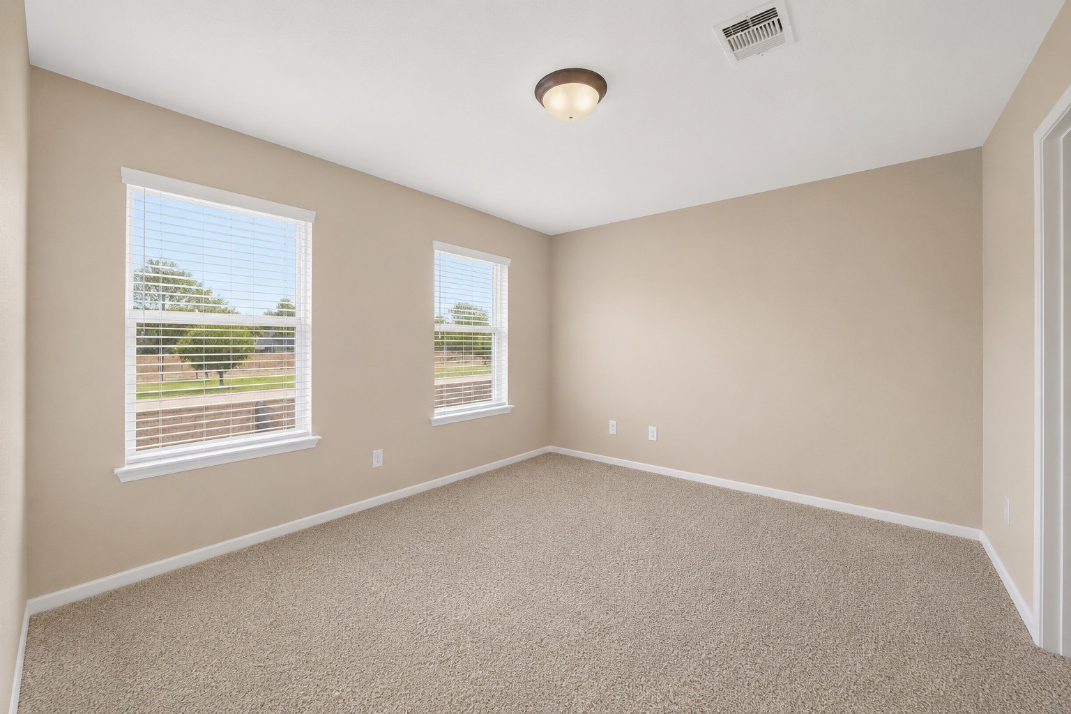 3821 Houston Lake Drive Property Photo 29