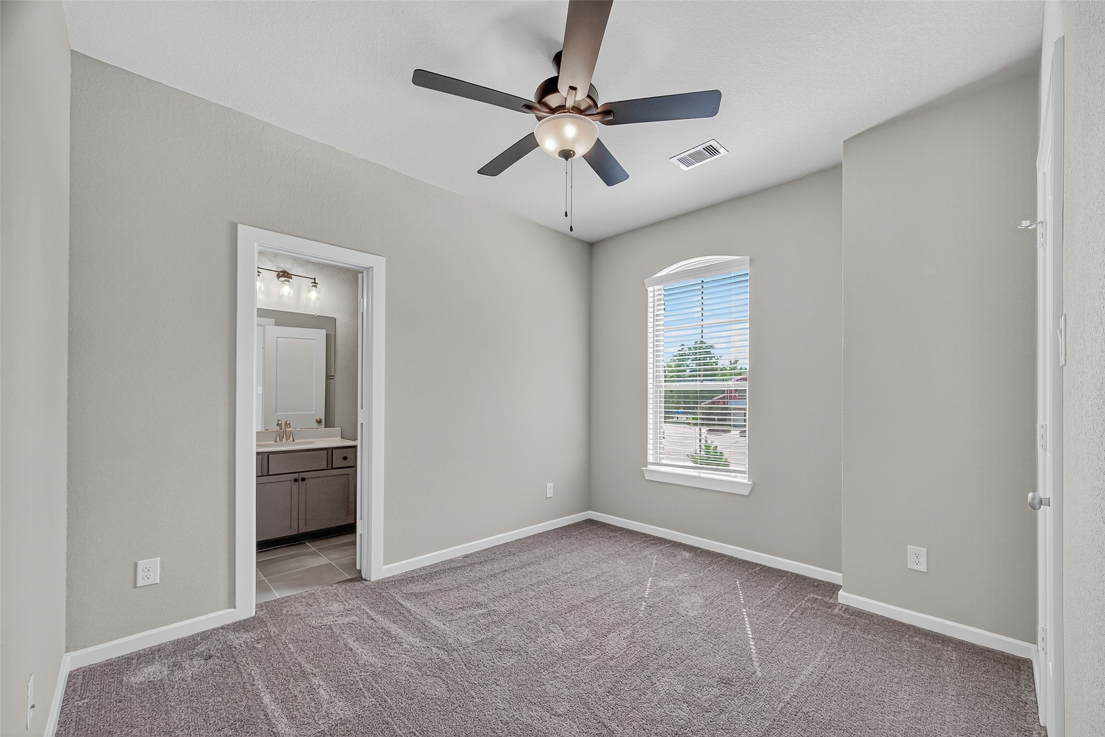 477 Long Leaf Pine Dr Property Photo 20