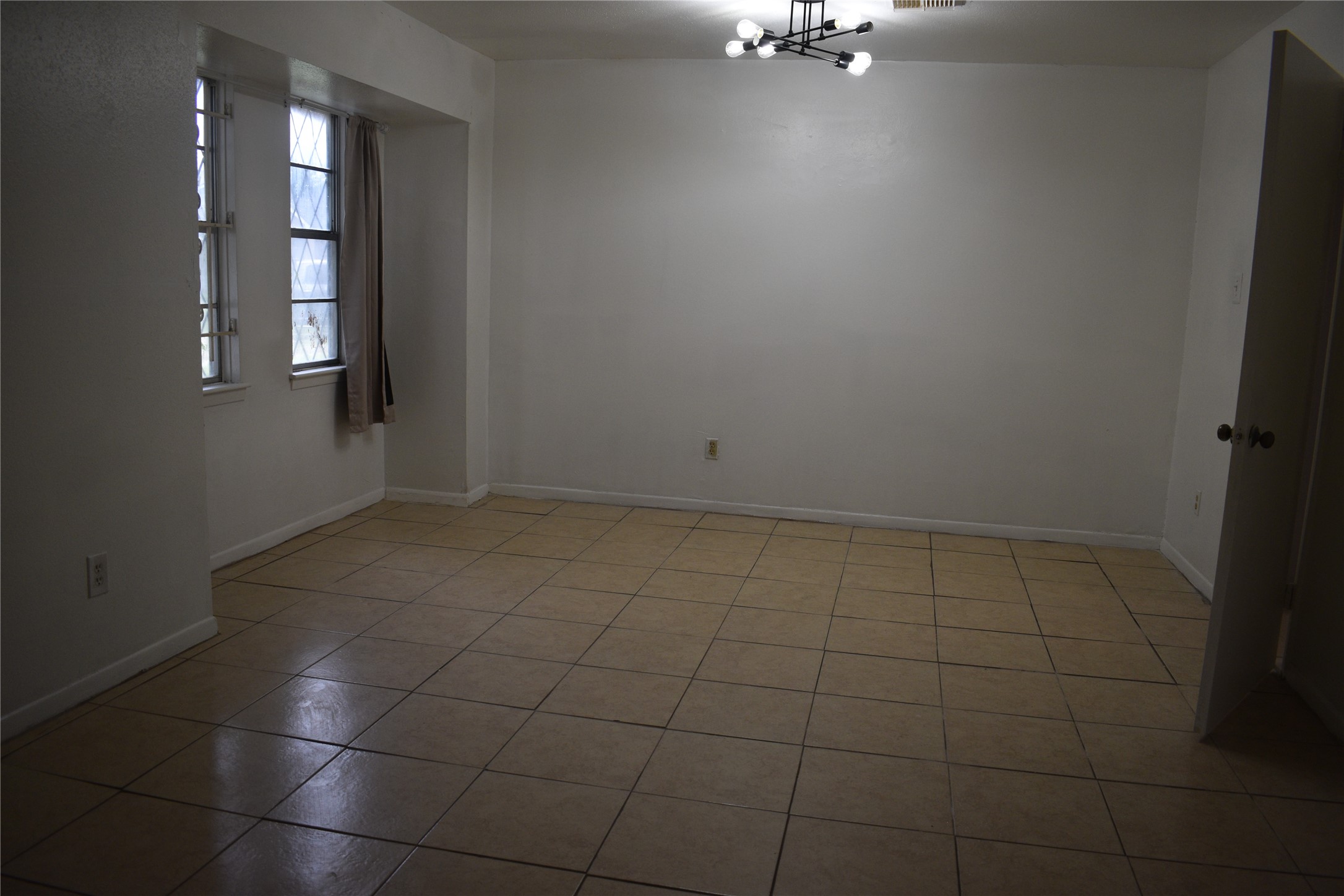 6718 Rowell Court Property Photo 5