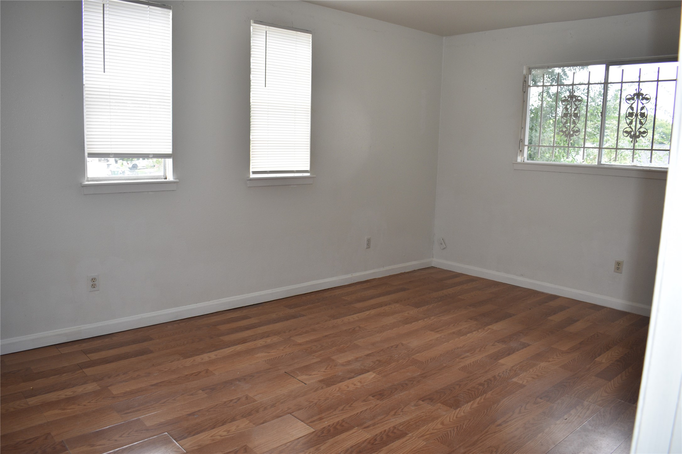 6718 Rowell Court Property Photo 7