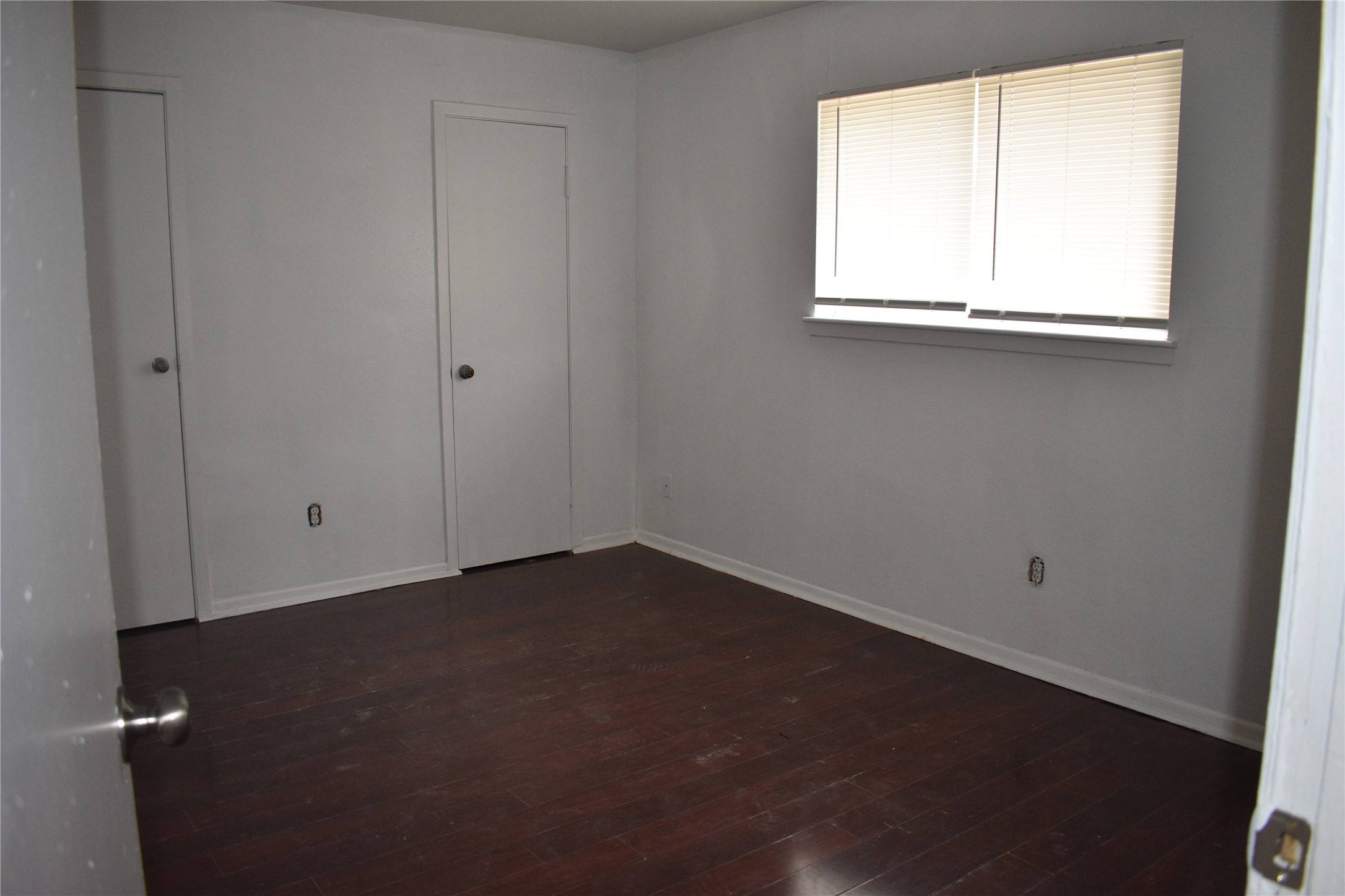 6718 Rowell Court Property Photo 8