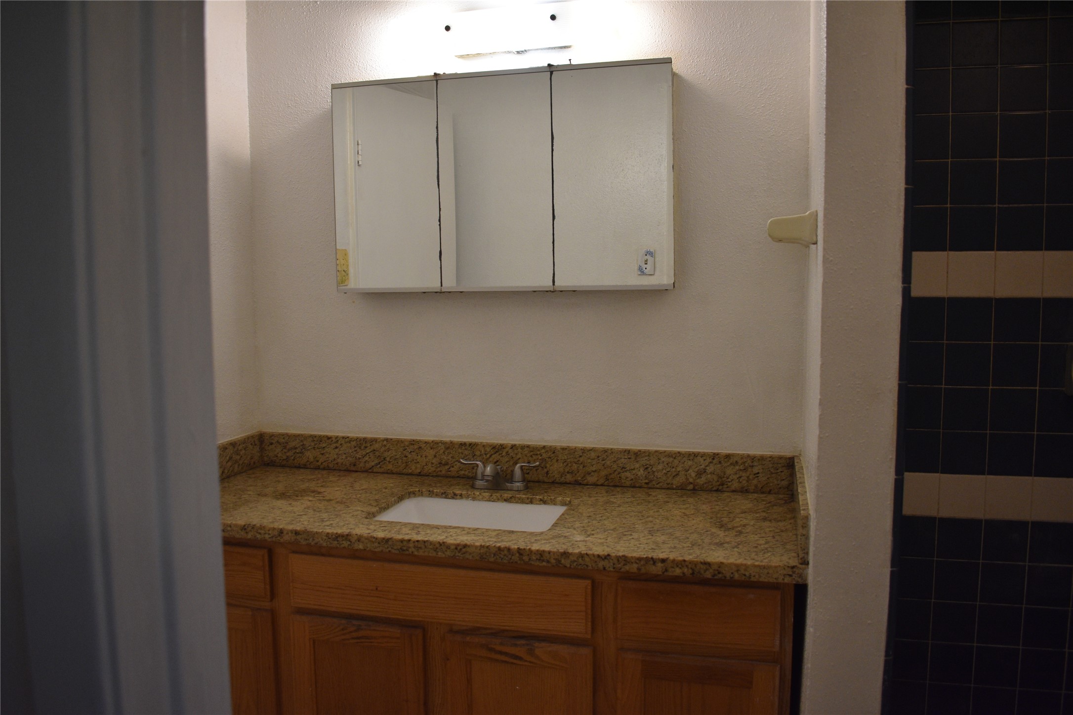6718 Rowell Court Property Photo 12