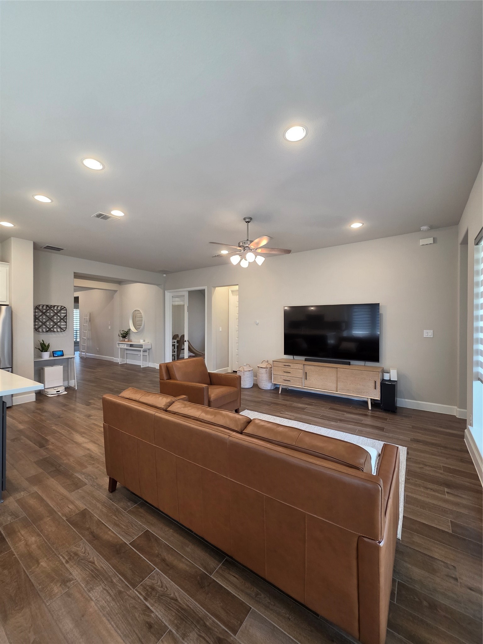 29439 Pearwood Drive Property Photo 5