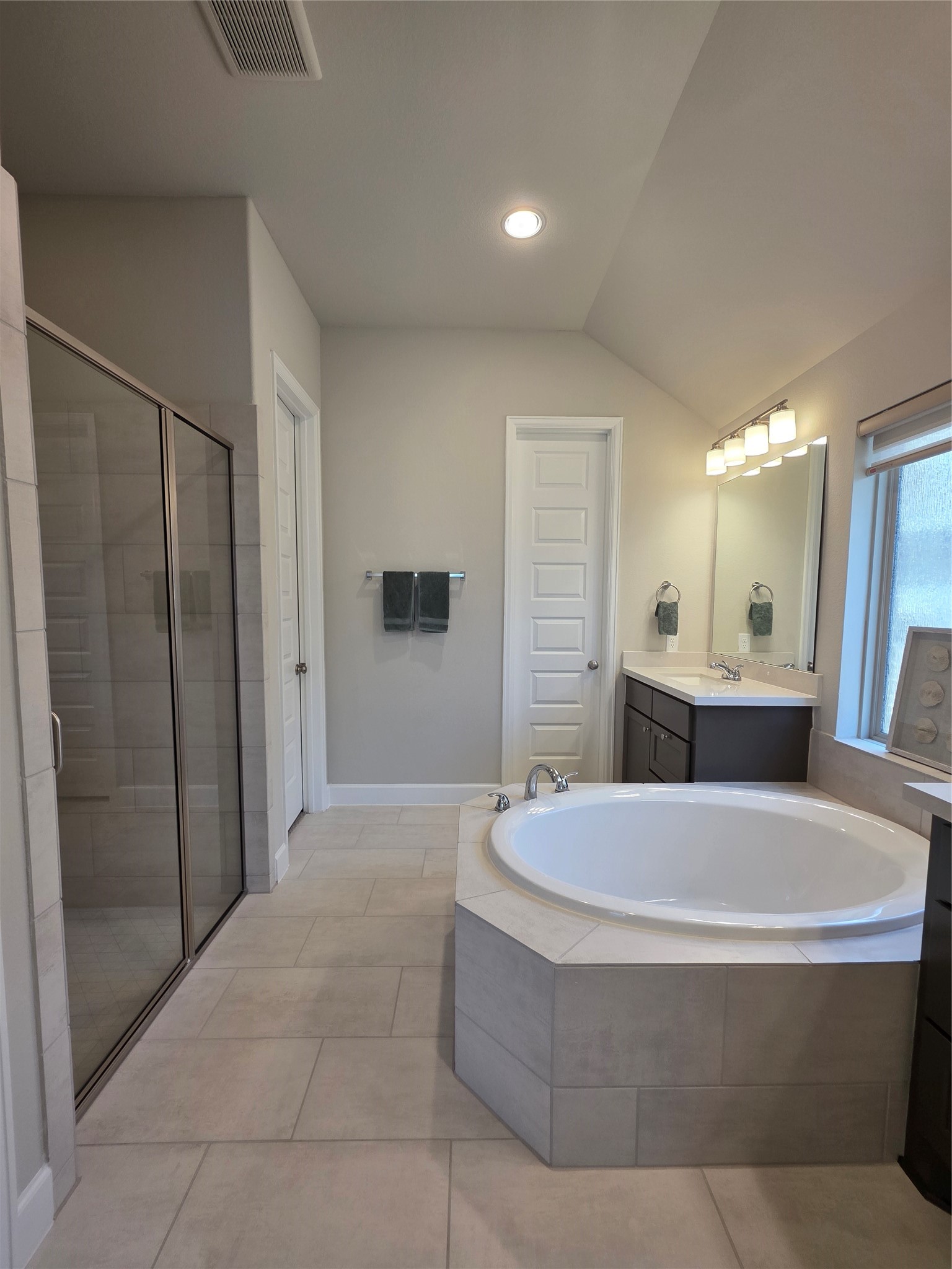 29439 Pearwood Drive Property Photo 12