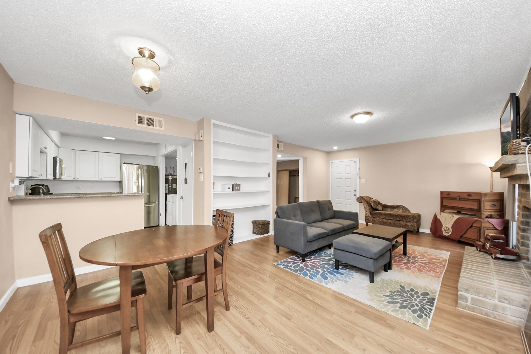 10555 Turtlewood Court 1510 Property Photo 4
