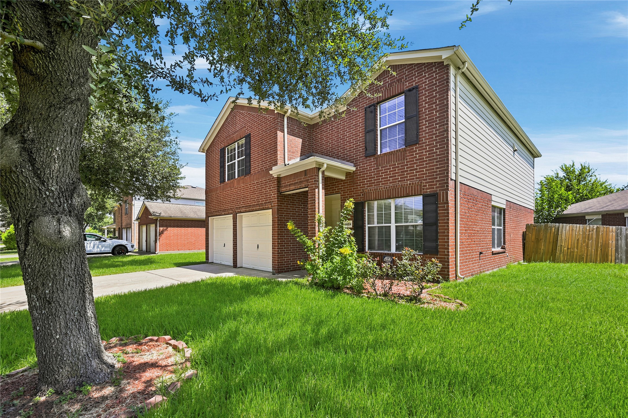 14954 Sugar Sands Drive Property Photo 3