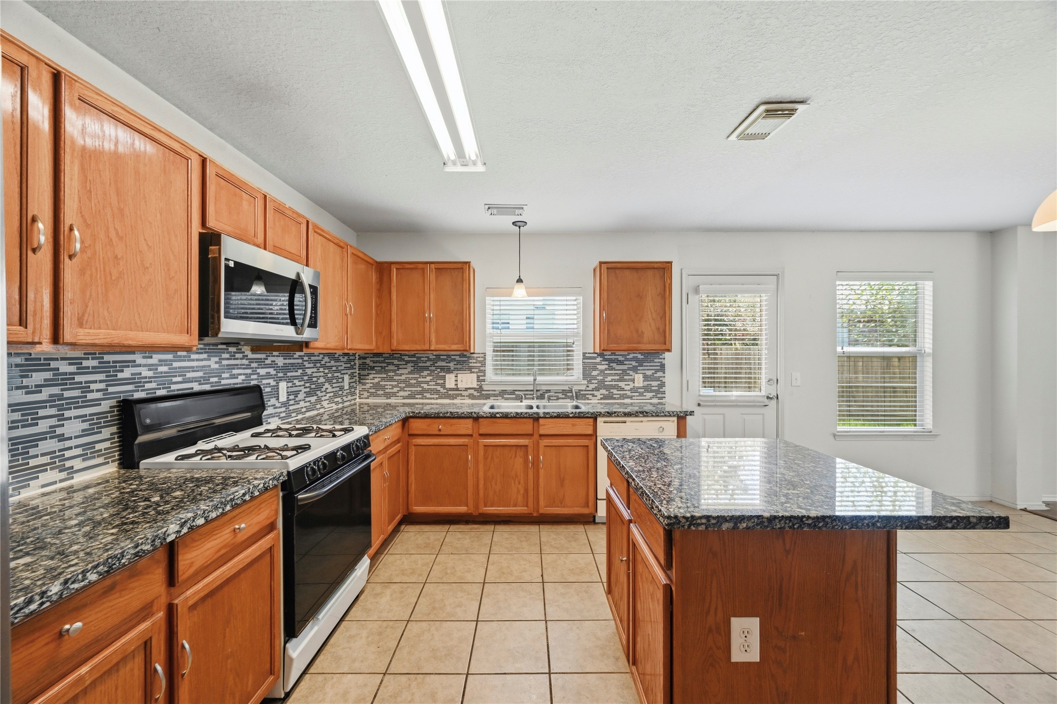 14954 Sugar Sands Drive Property Photo 13