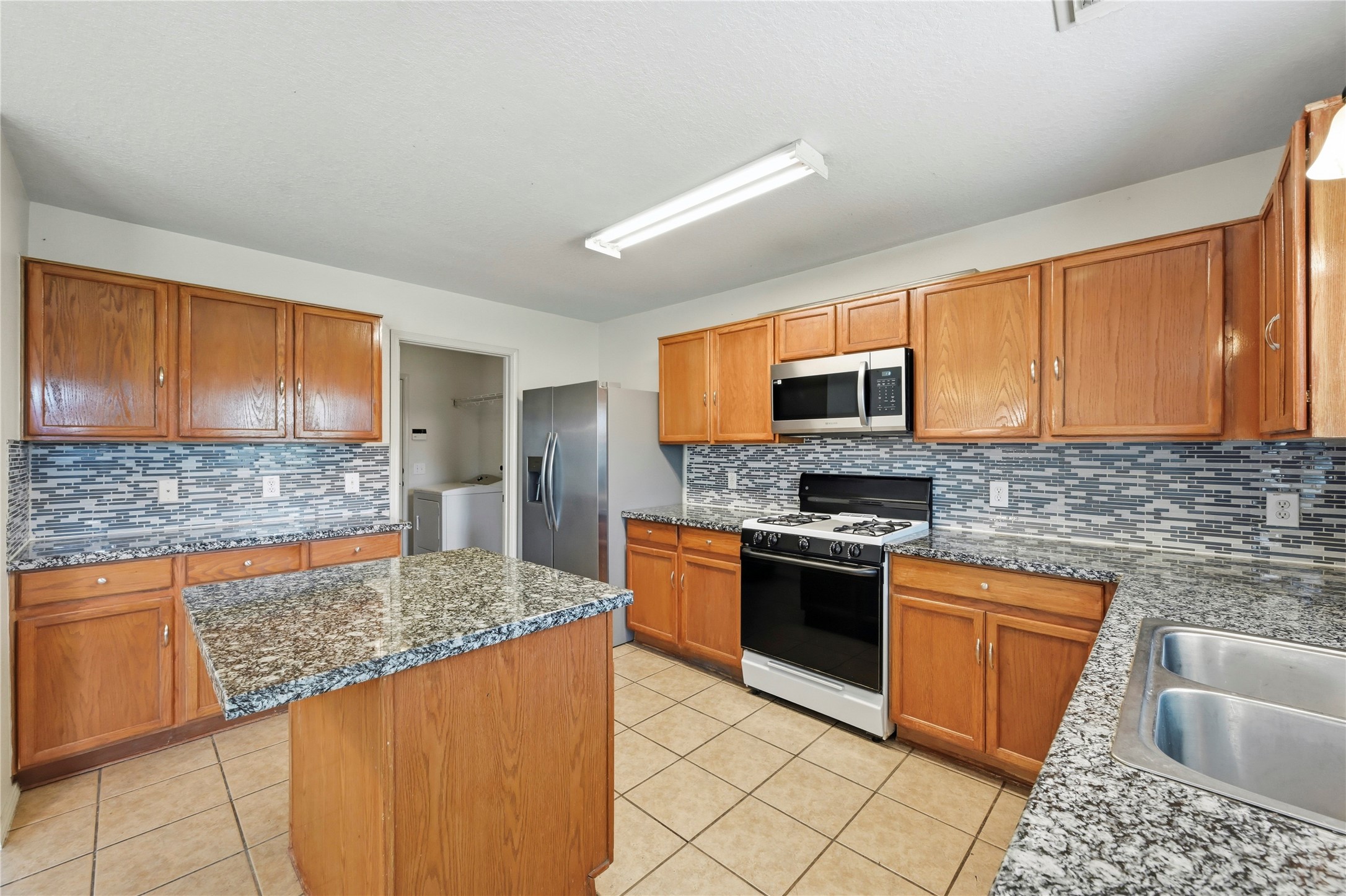 14954 Sugar Sands Drive Property Photo 14