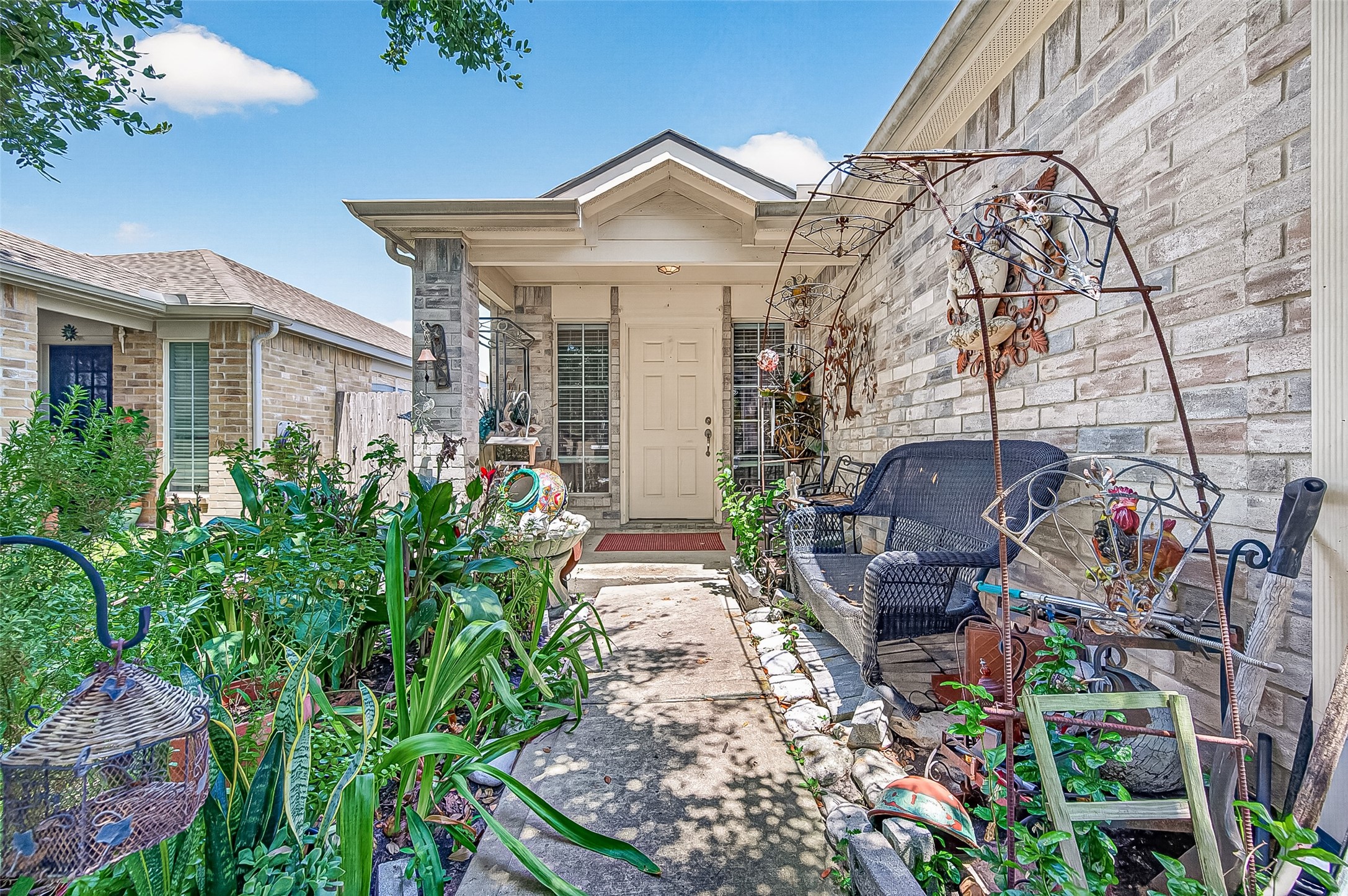 18806 Driftwood Springs Drive Property Photo 4