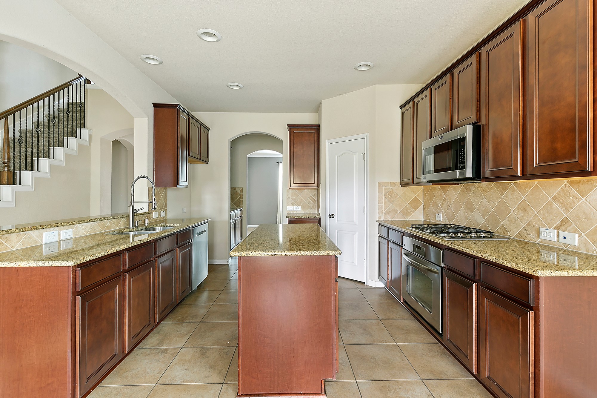 26315 Cedar Pine Drive Property Photo 17
