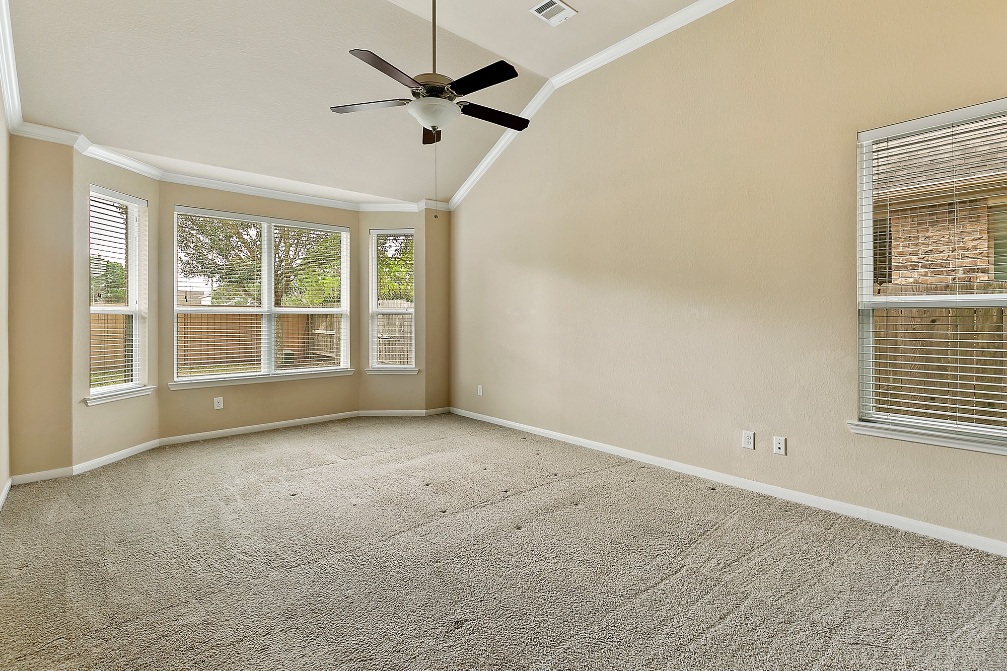 26315 Cedar Pine Drive Property Photo 18