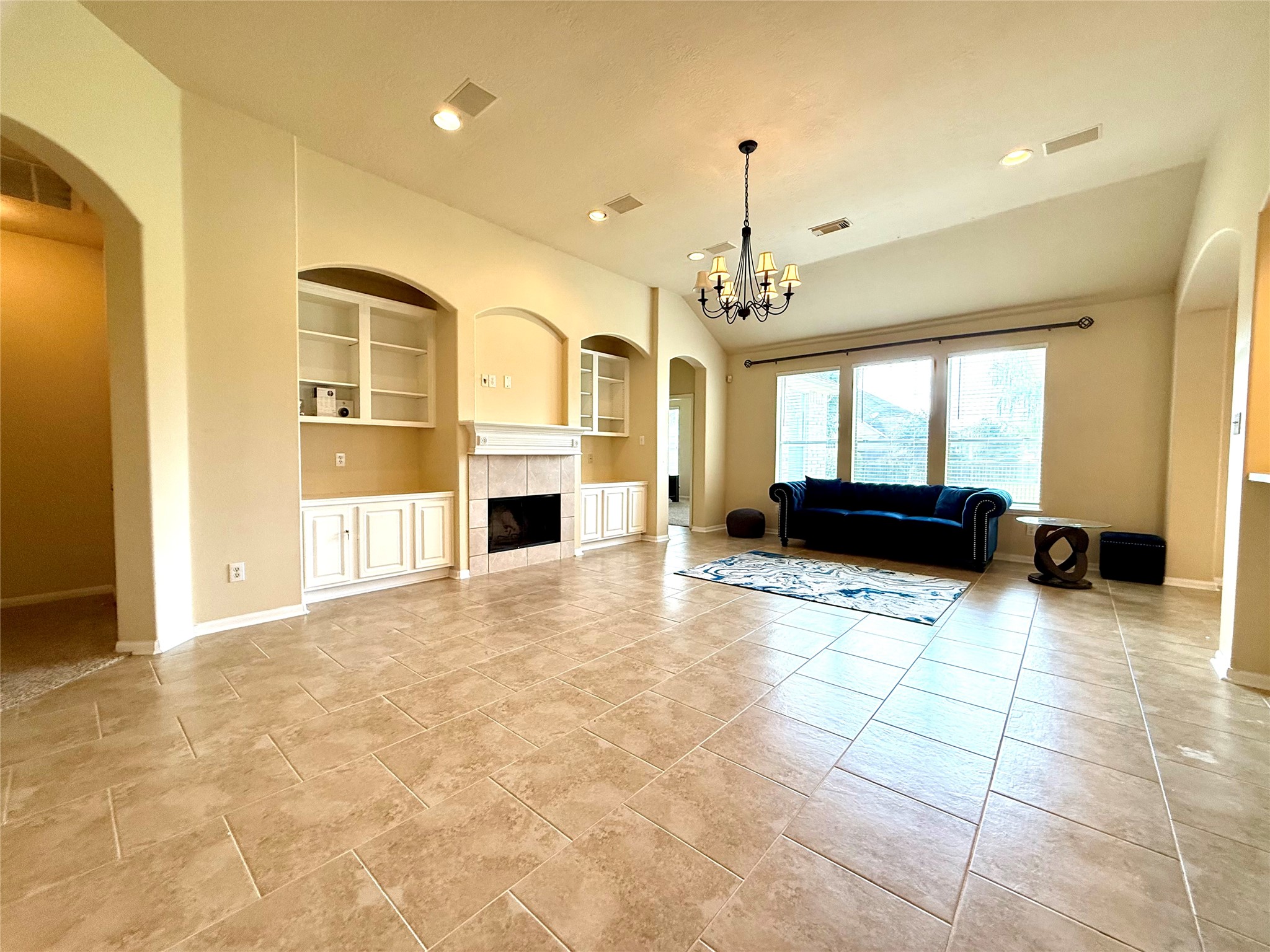 3221 River Birch Drive Property Photo 6