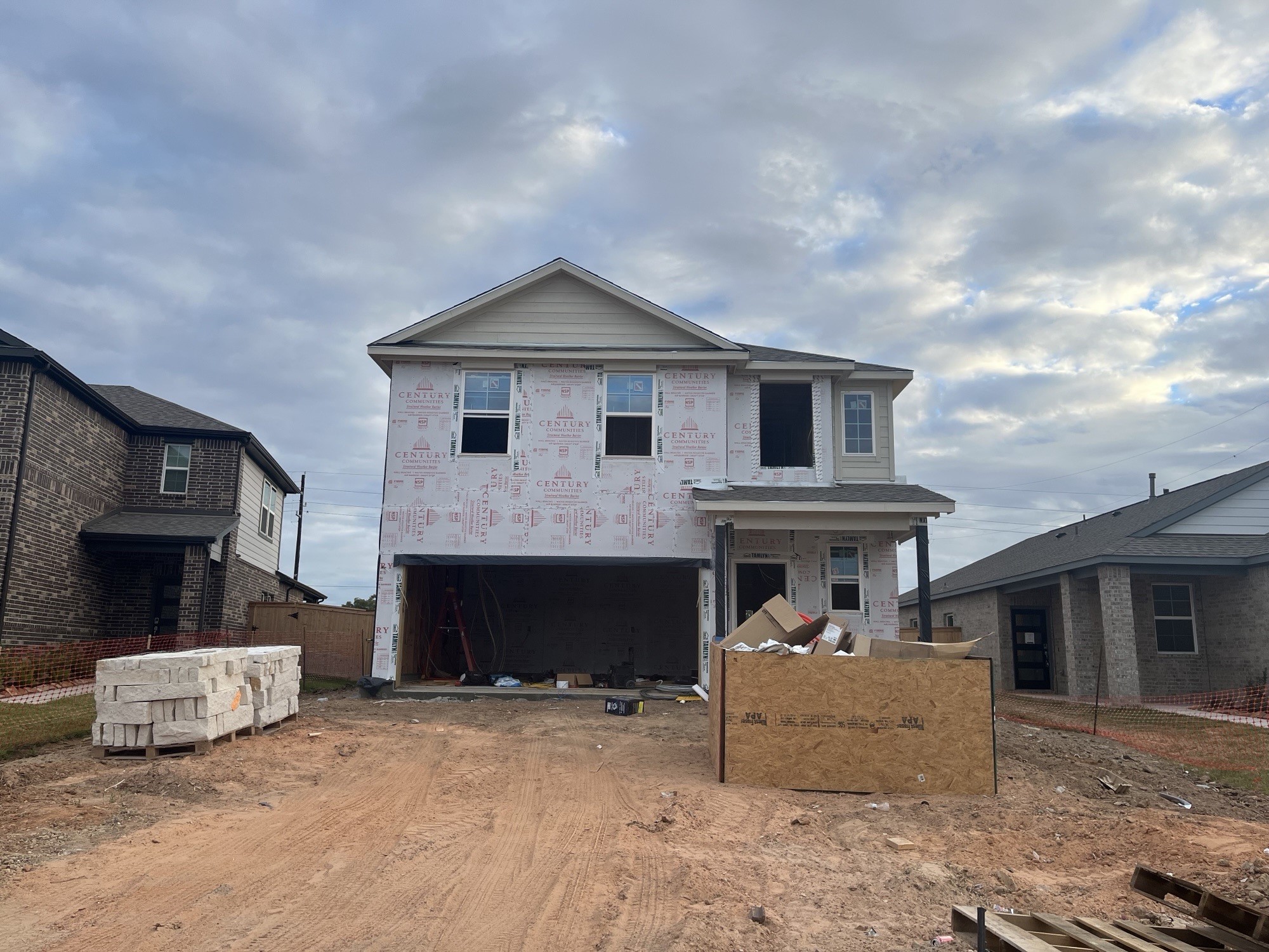 32911 Silver Meadow Way Property Photo 2