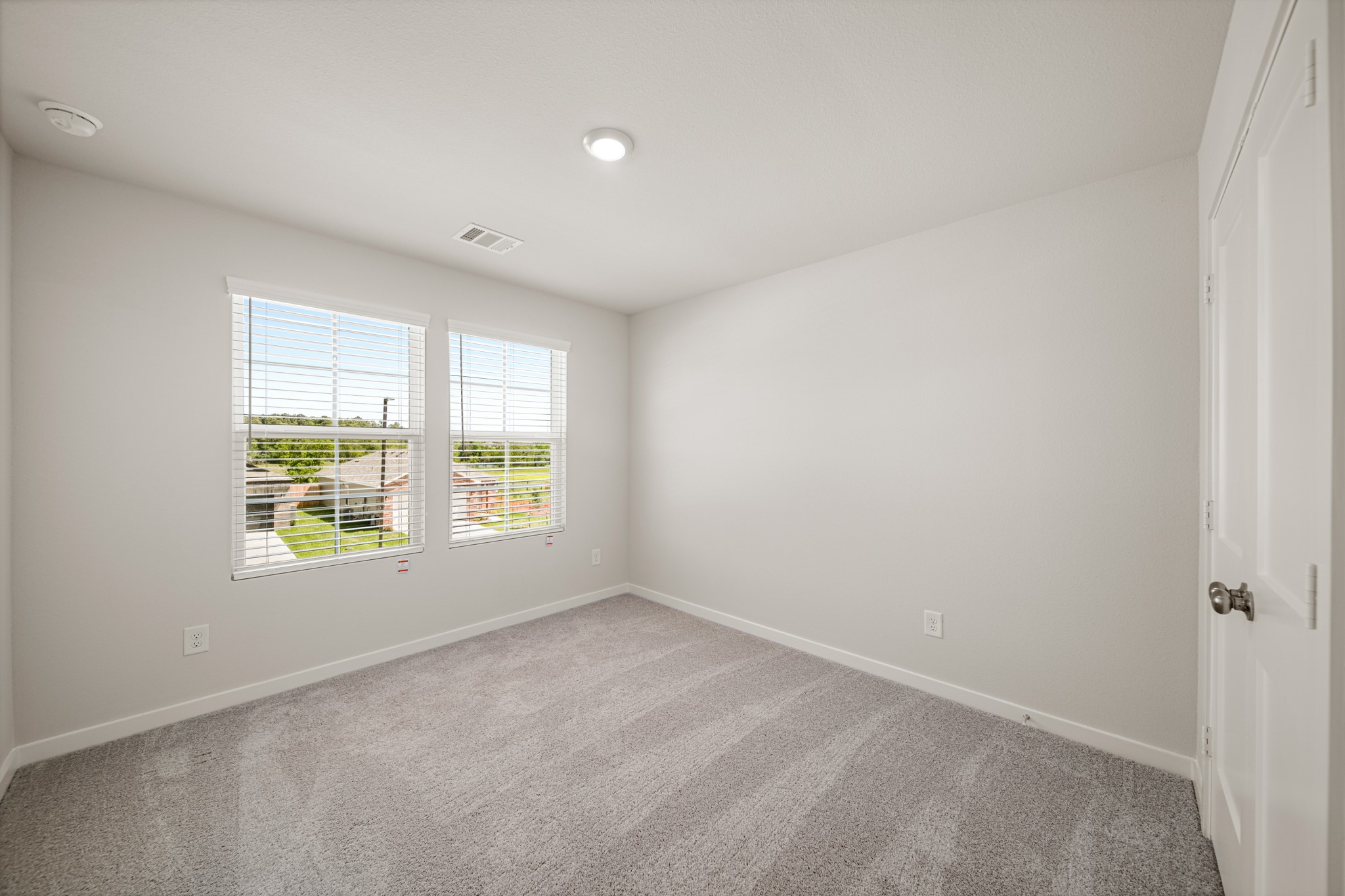 32911 Silver Meadow Way Property Photo 17