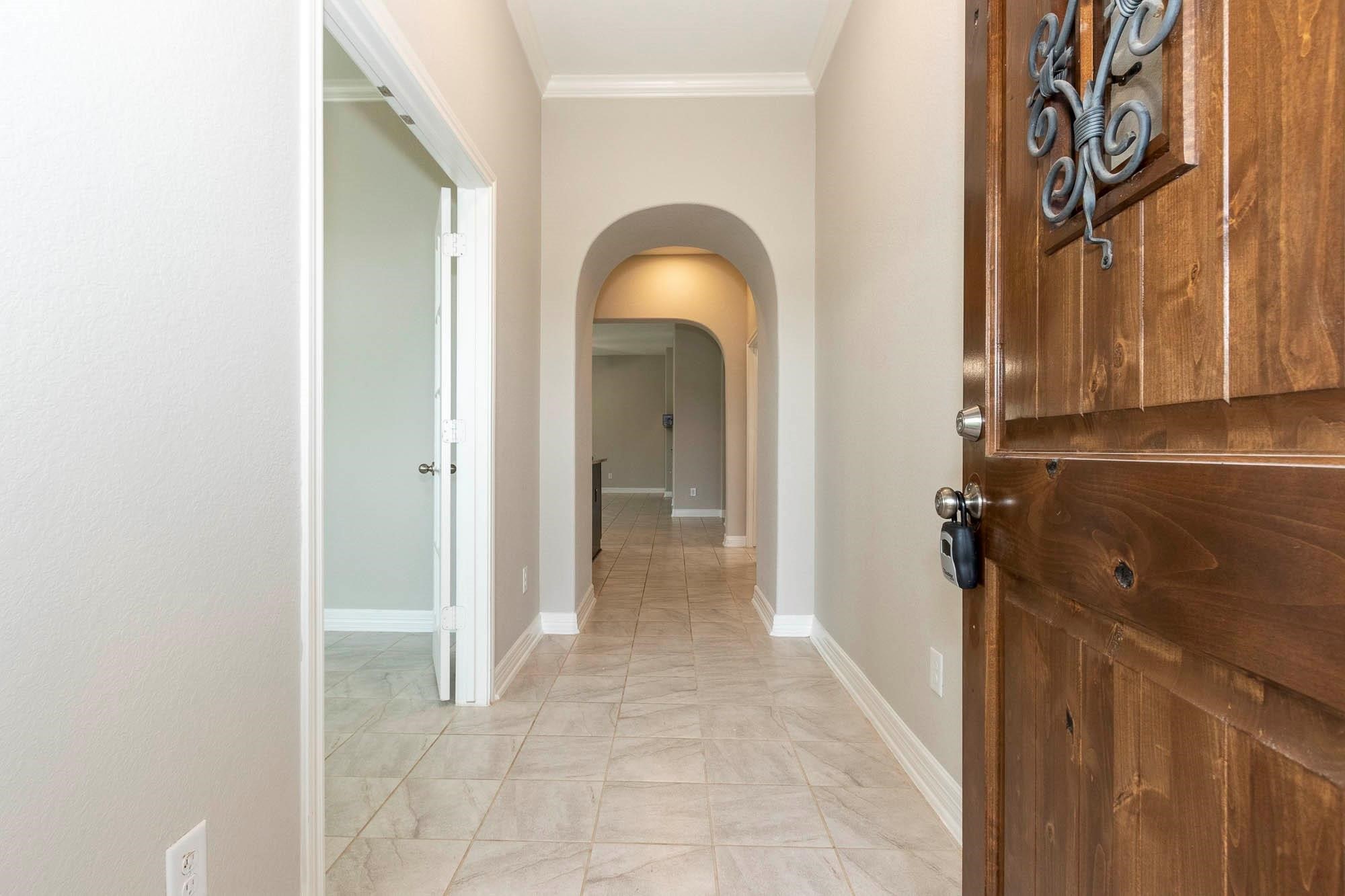 9735 Stratton Ridge Drive Property Photo 6