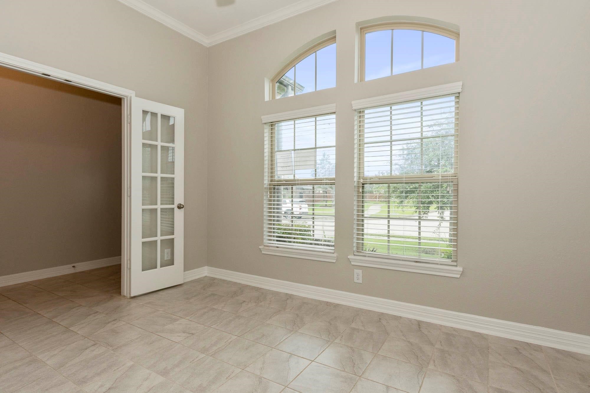 9735 Stratton Ridge Drive Property Photo 10