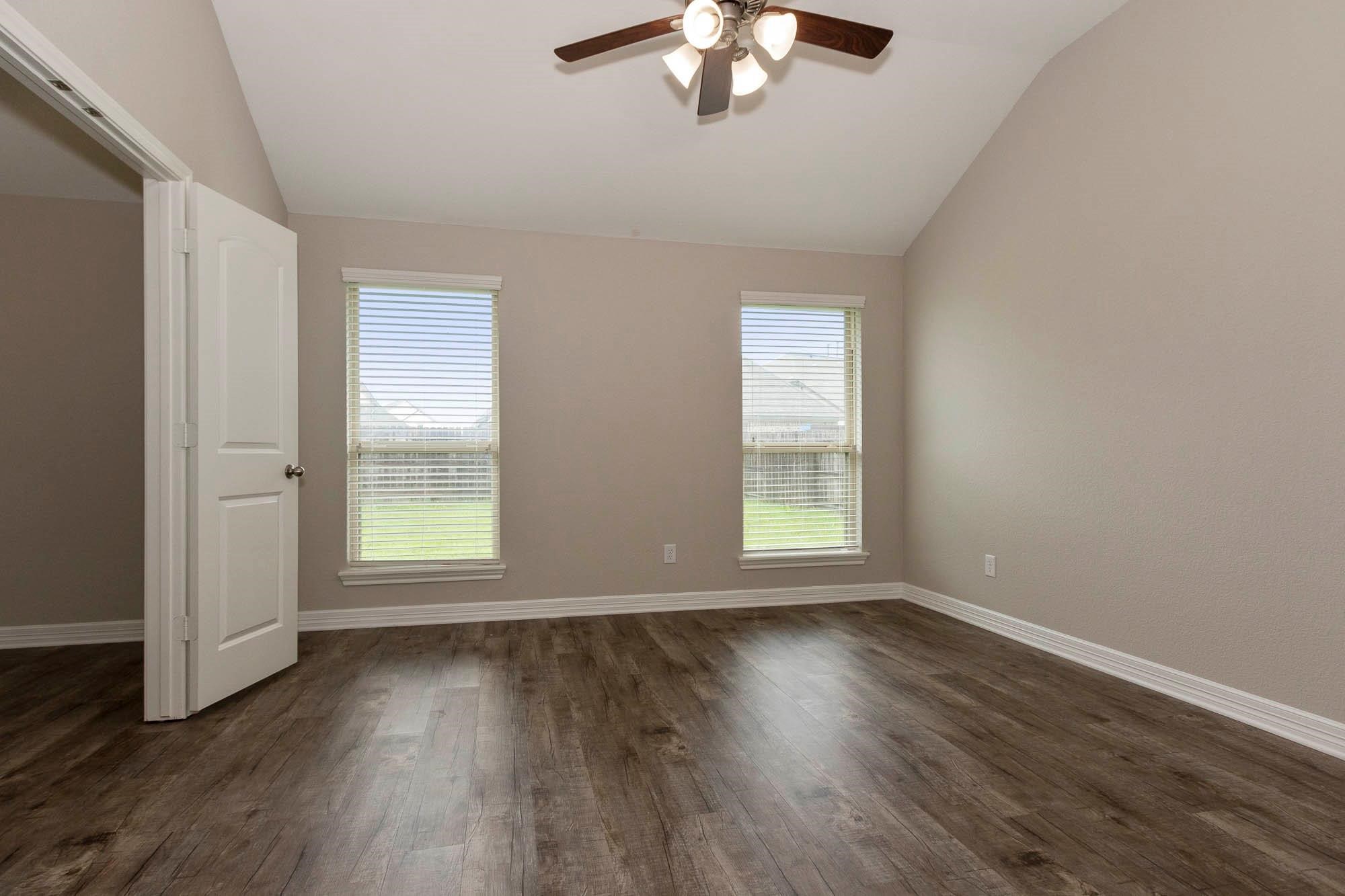 9735 Stratton Ridge Drive Property Photo 31