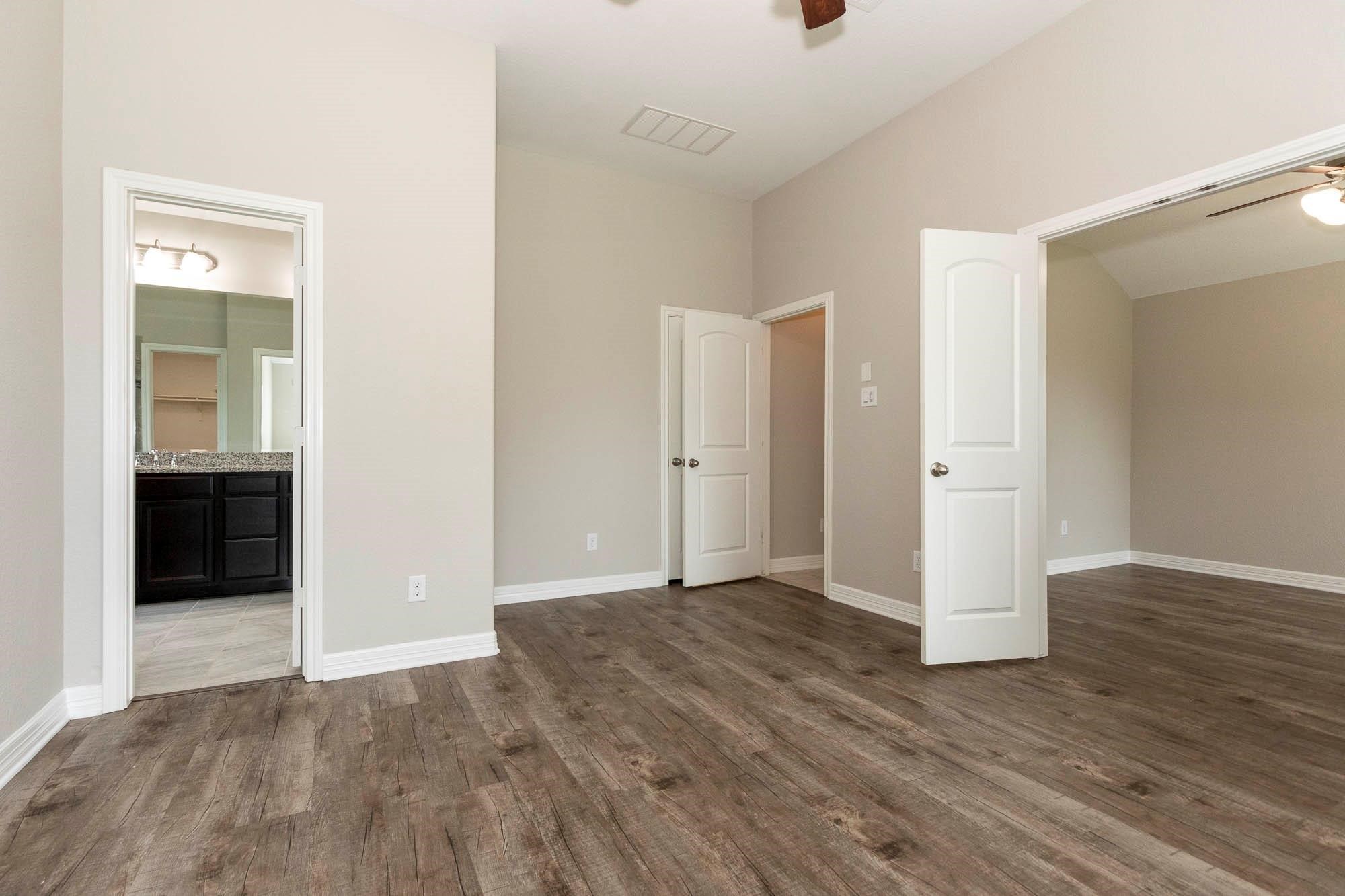 9735 Stratton Ridge Drive Property Photo 36