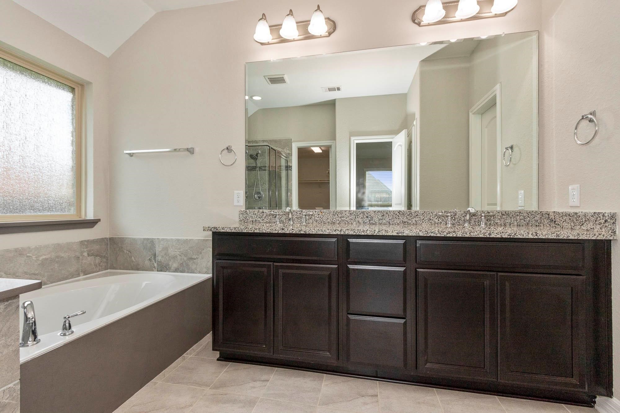9735 Stratton Ridge Drive Property Photo 37