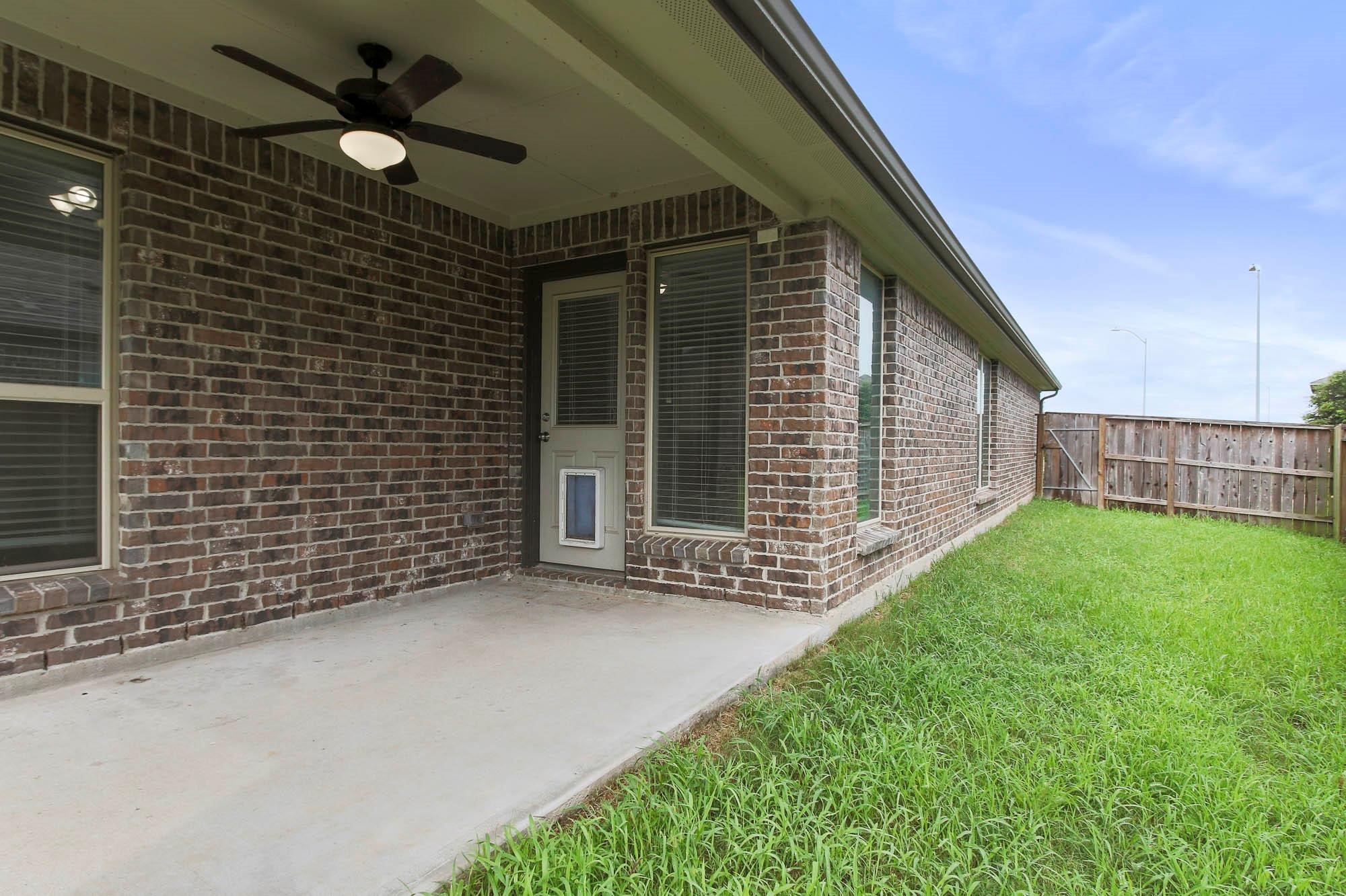 9735 Stratton Ridge Drive Property Photo 41