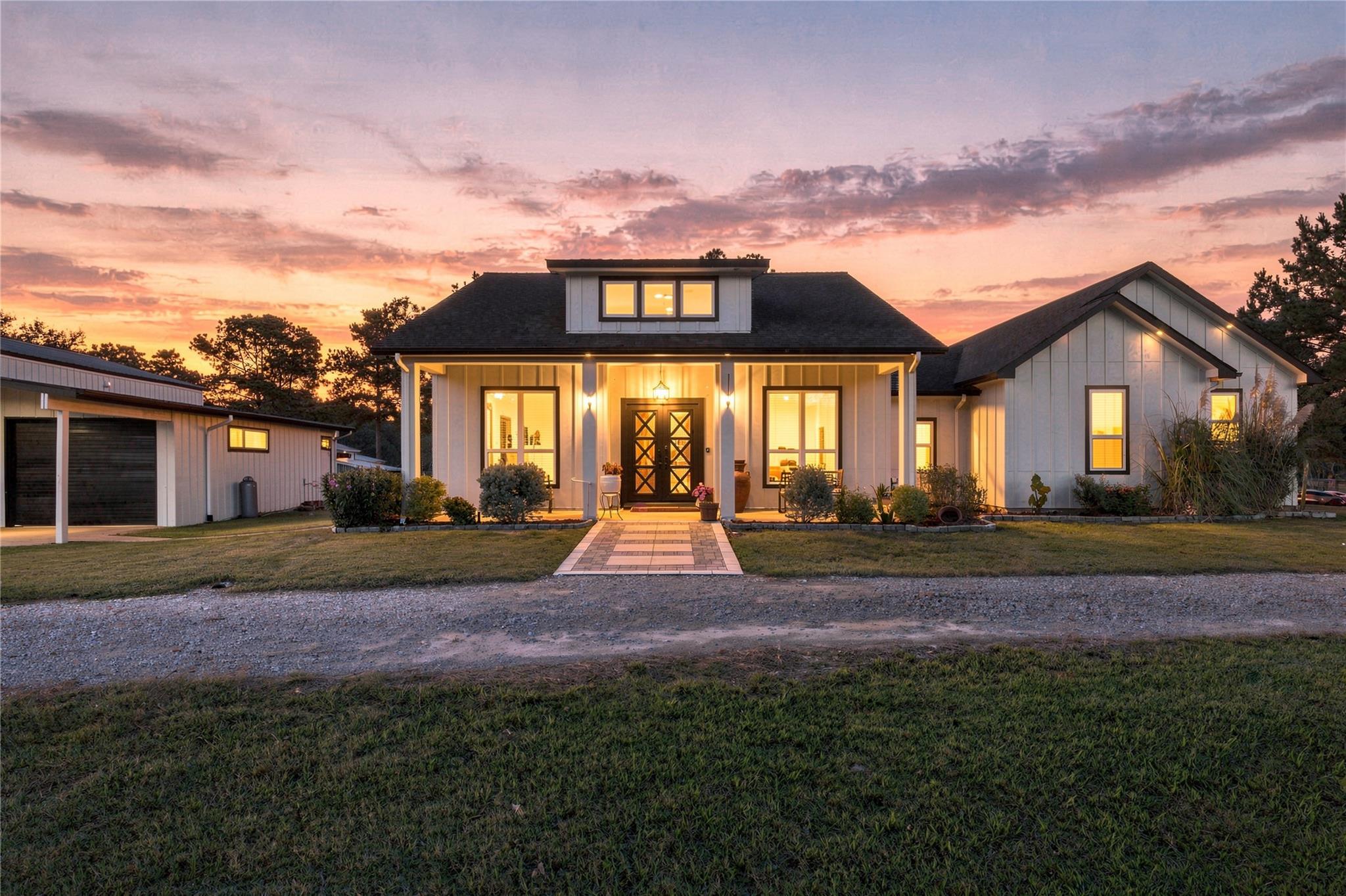 9879 Stone Ranch Boulevard, Montgomery Tx 77316 Property Photo 1