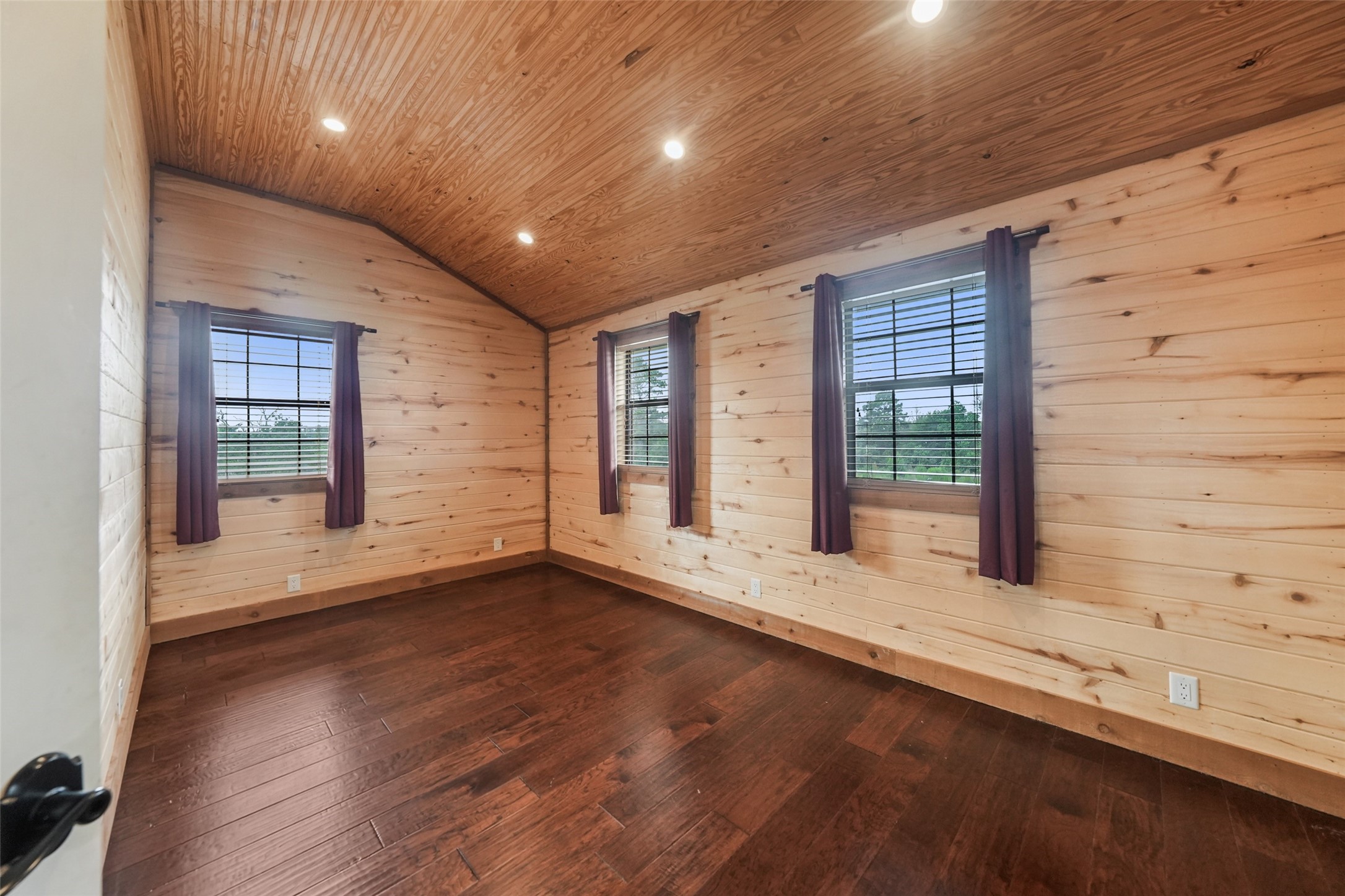 26534 Mitchell Road Property Photo 33