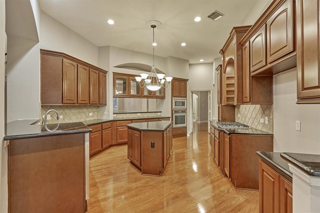 20806 E Cameron Ridge Drive Property Photo 11