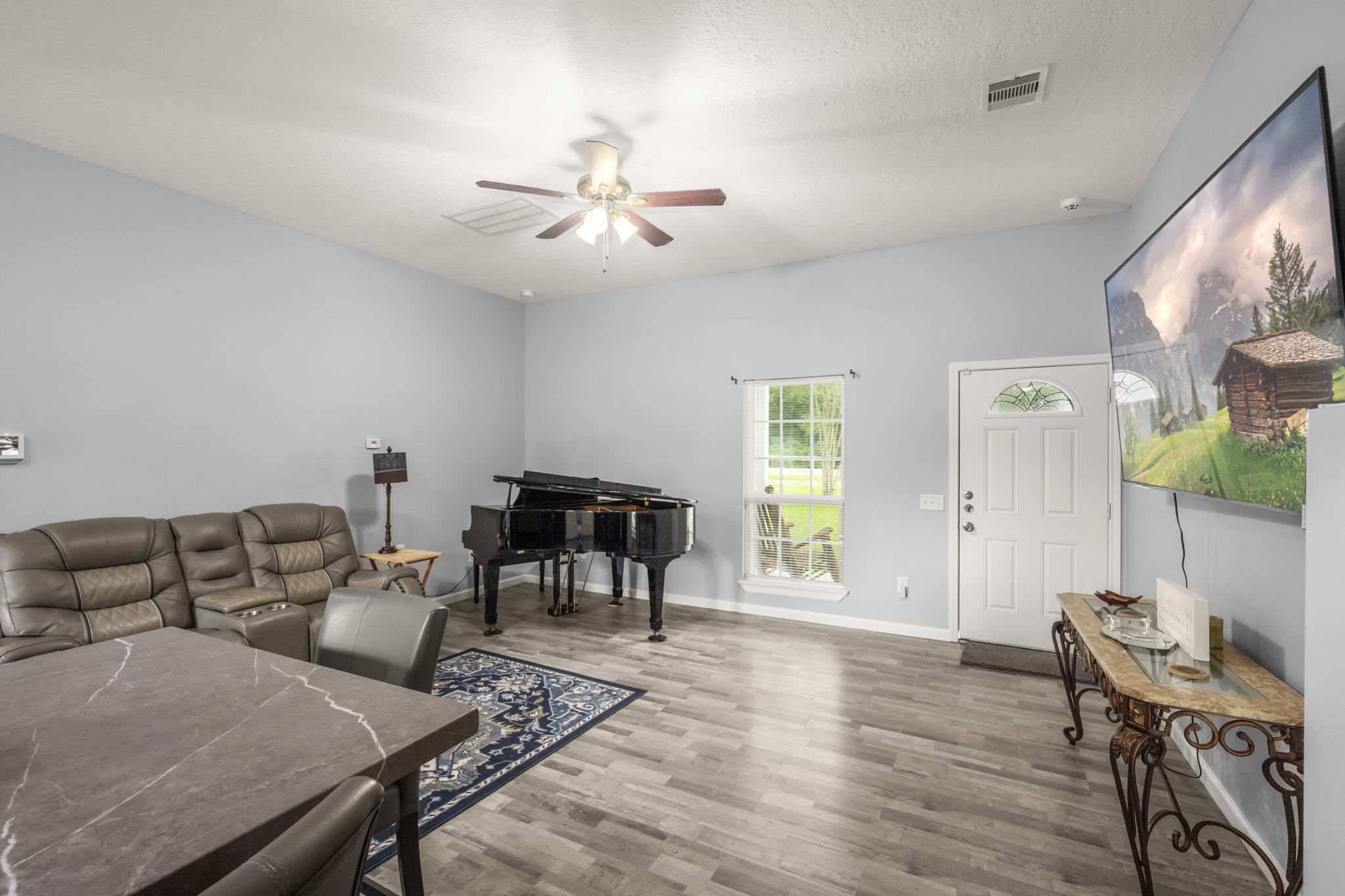 10871 Coaster Lane Property Photo 7