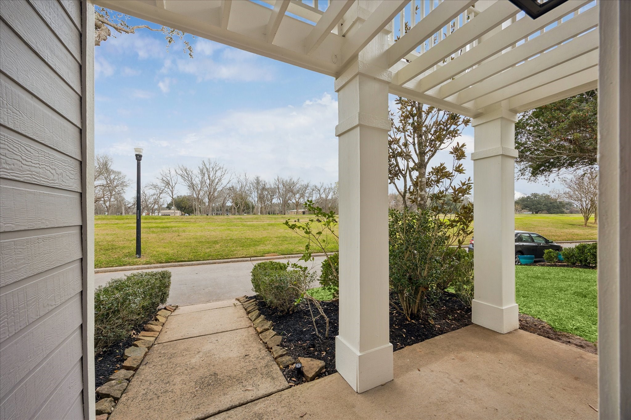 10727 Cobblecreek Way Property Photo 6