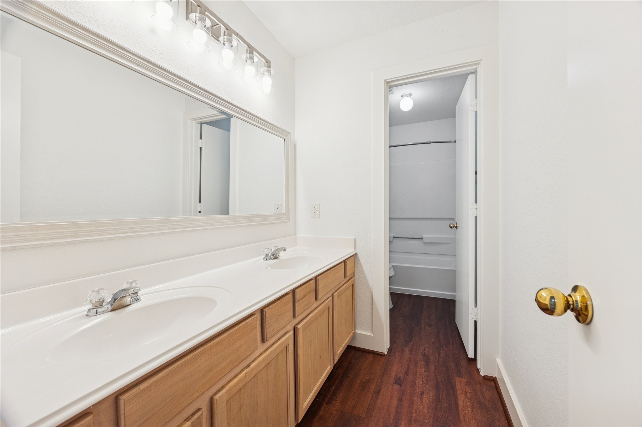 10727 Cobblecreek Way Property Photo 20